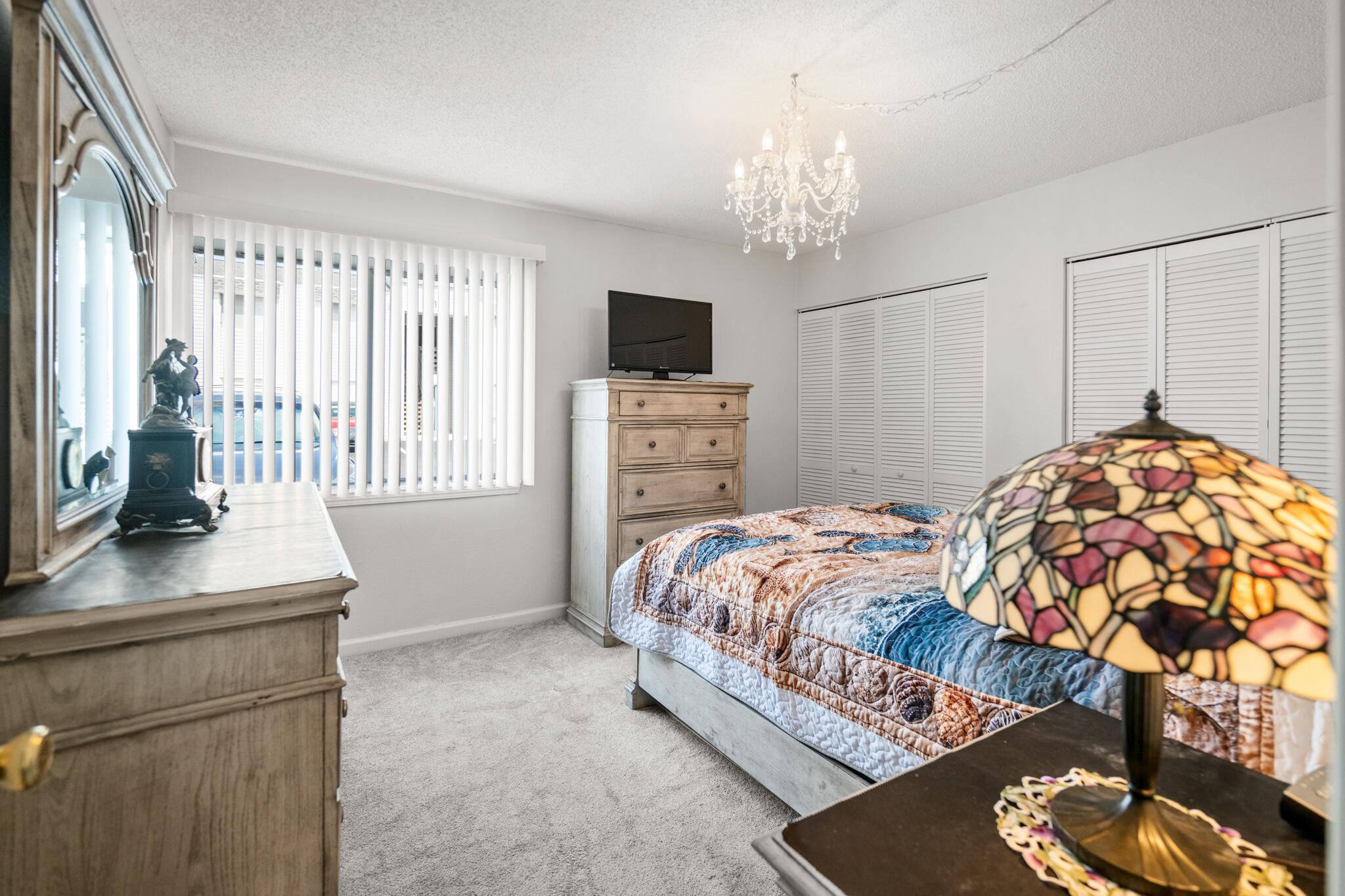 FINISTERRA CONDO - Residential