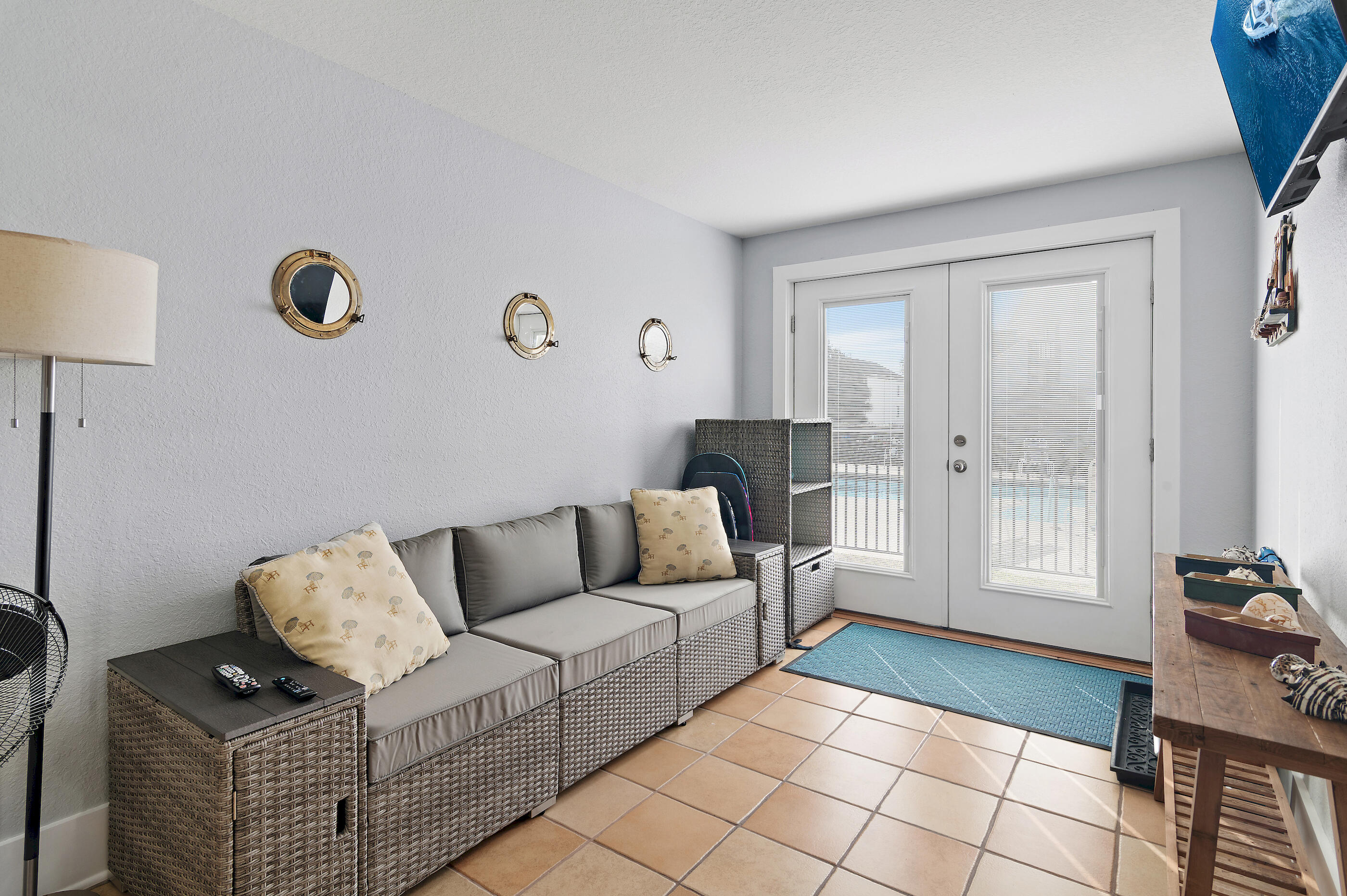 Beachside Townhomes - Residential