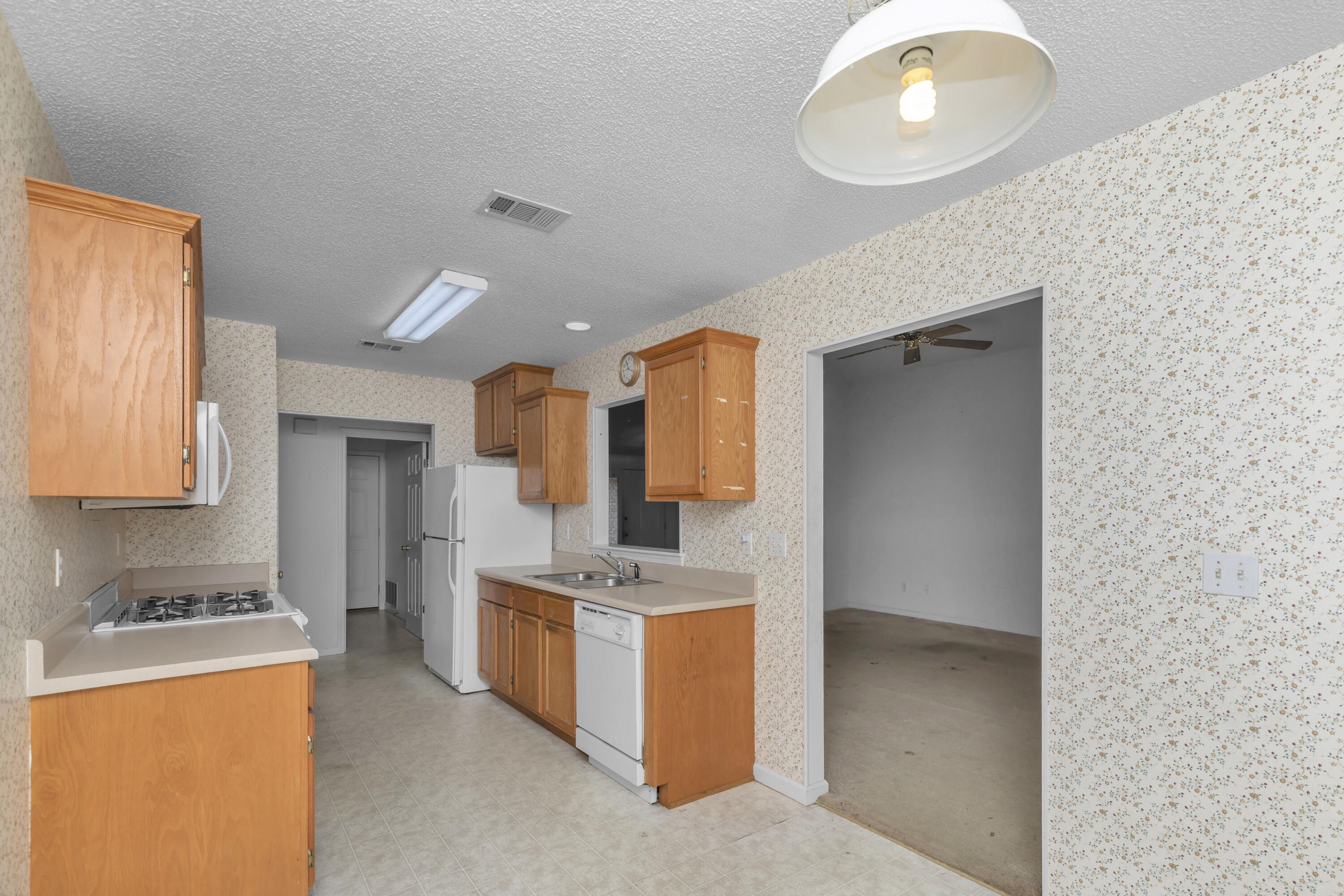 CEDAR RIDGE - Residential