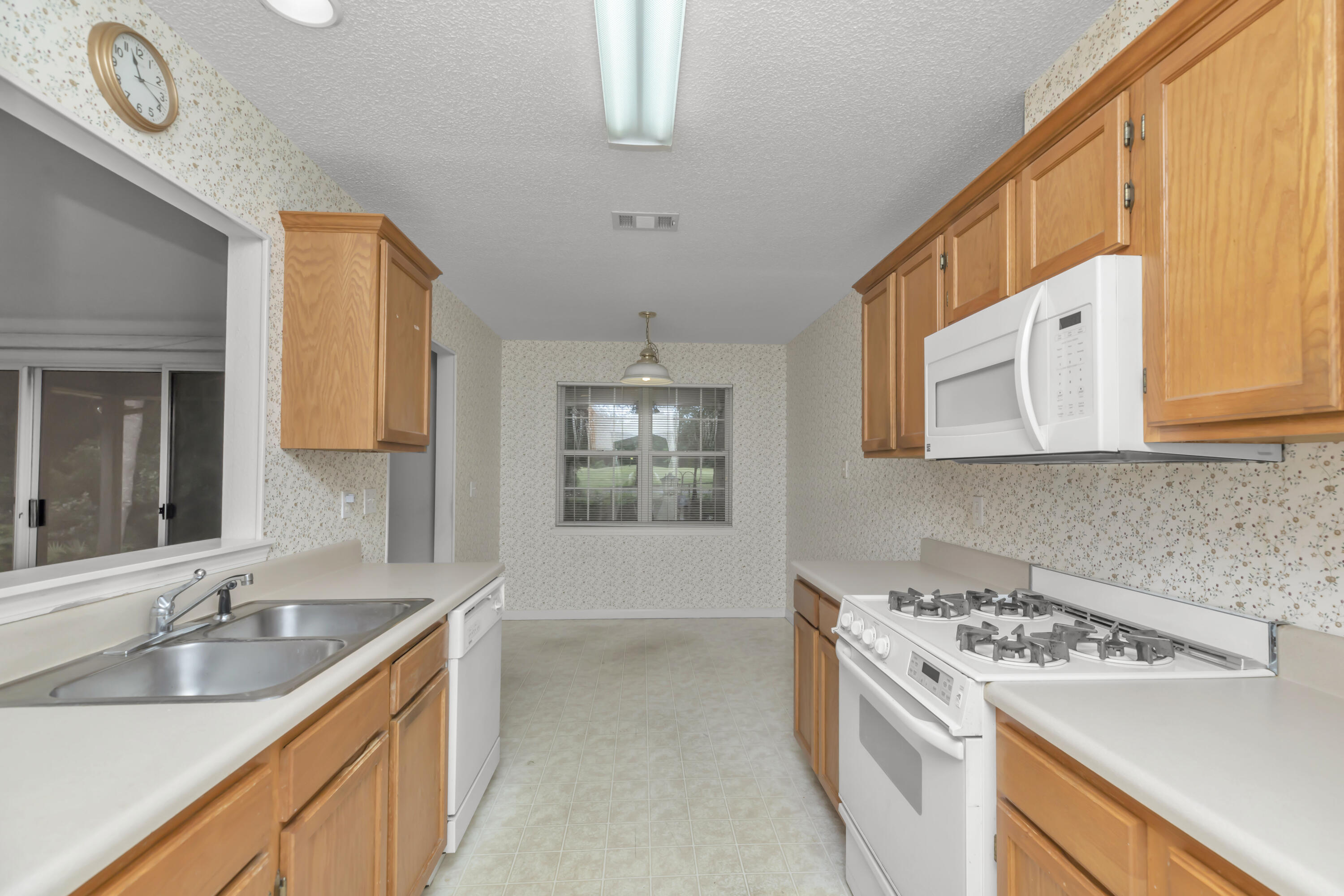 CEDAR RIDGE - Residential