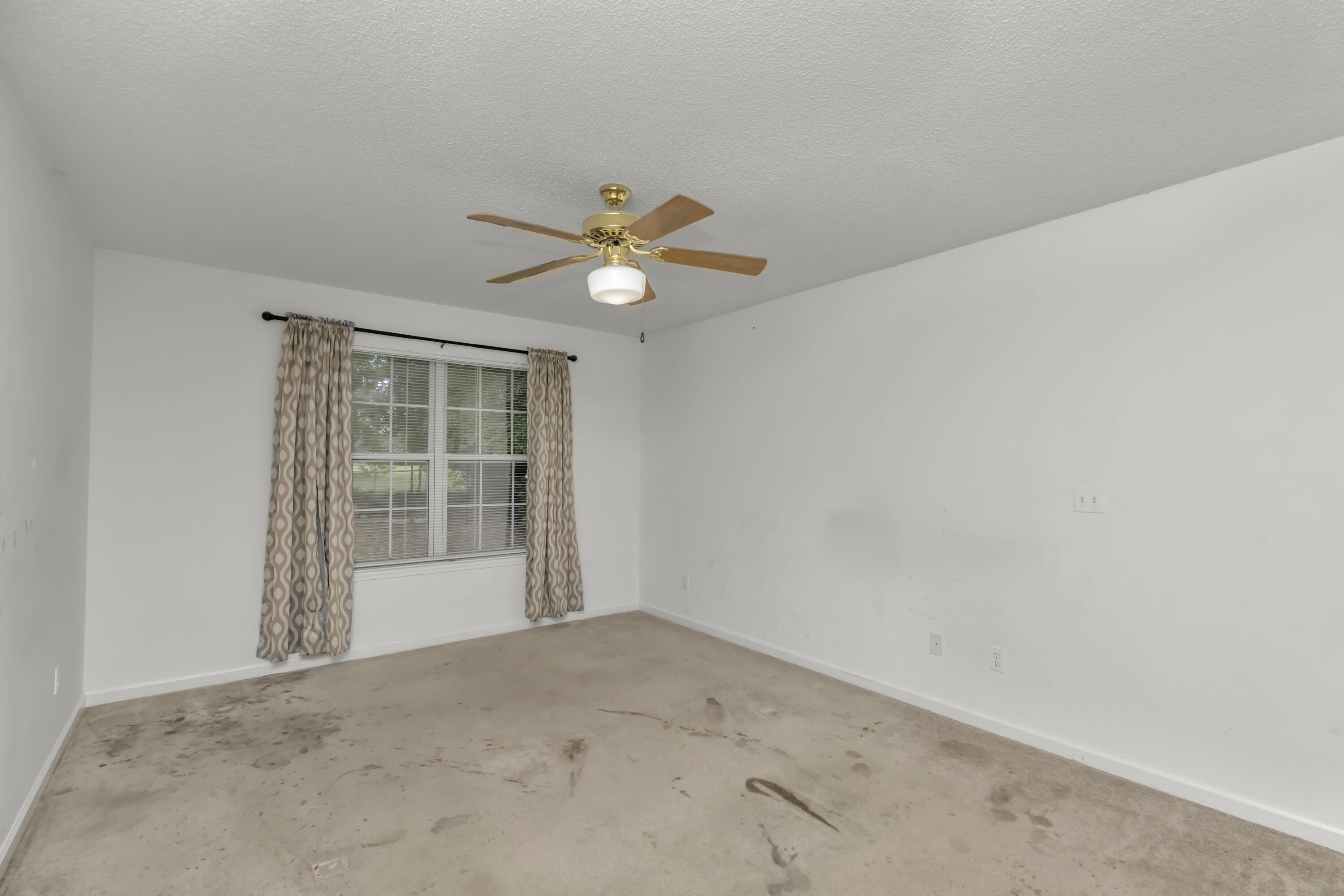 CEDAR RIDGE - Residential