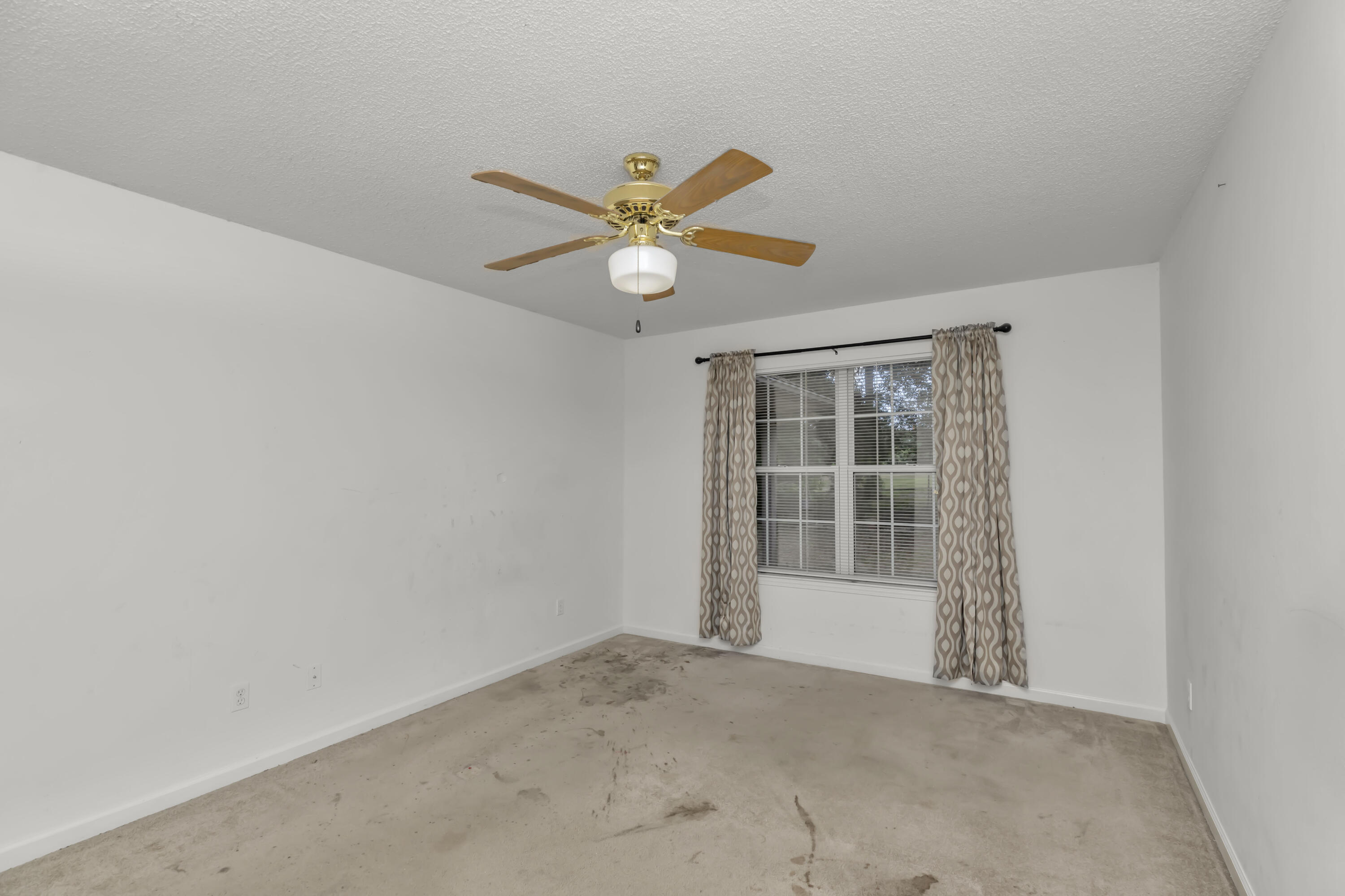 CEDAR RIDGE - Residential