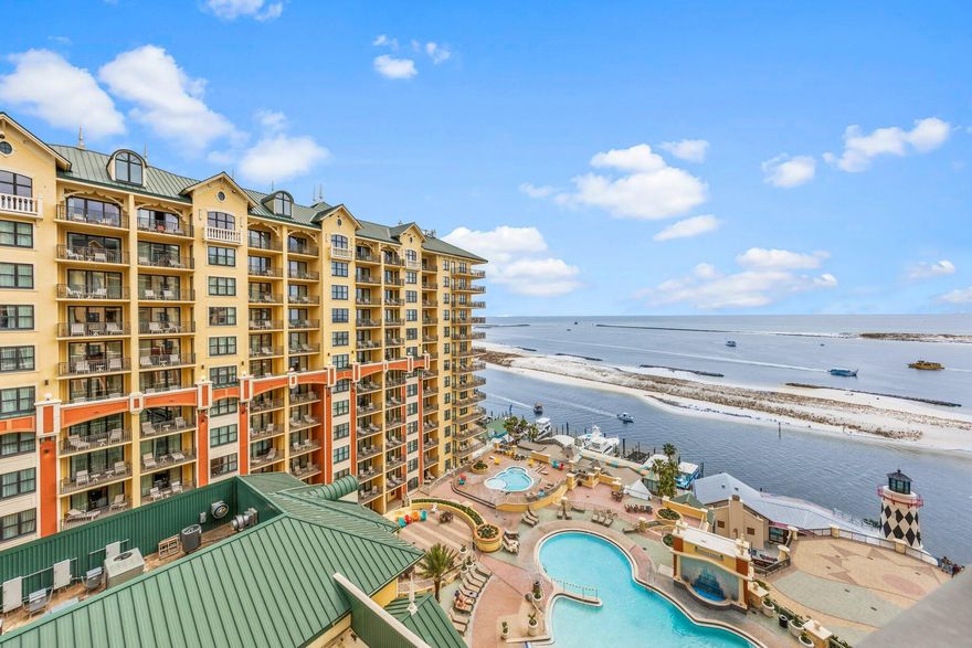 Welcome to your little slice of paradise!  Emerald Grande W1021 is a beautifully appointed unit with stunning views.  This 2 bedroom plus bunk room, 2 full bathroom condo is situated in the West tower of one of the most vibrant and active resorts in Destin.  Located in the heart of it all, you will be able to boat, fish, relax on the beach and enjoy the hustle and bustle of Harbor Walk Village all year round.  Or, with a concierge and an onsite spa, restaurant, poolside bar and grill you never have to leave.  This condo offers it all!