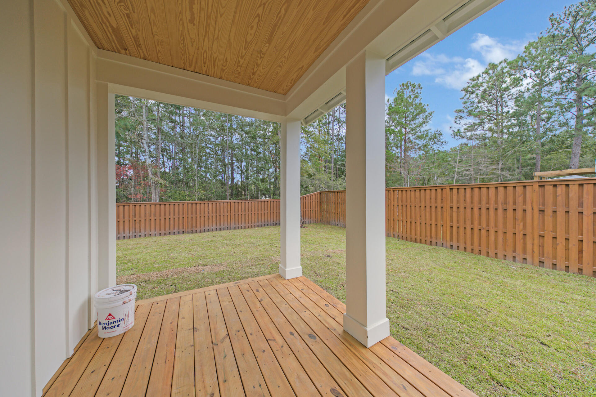 EMERALD SHORES - Residential