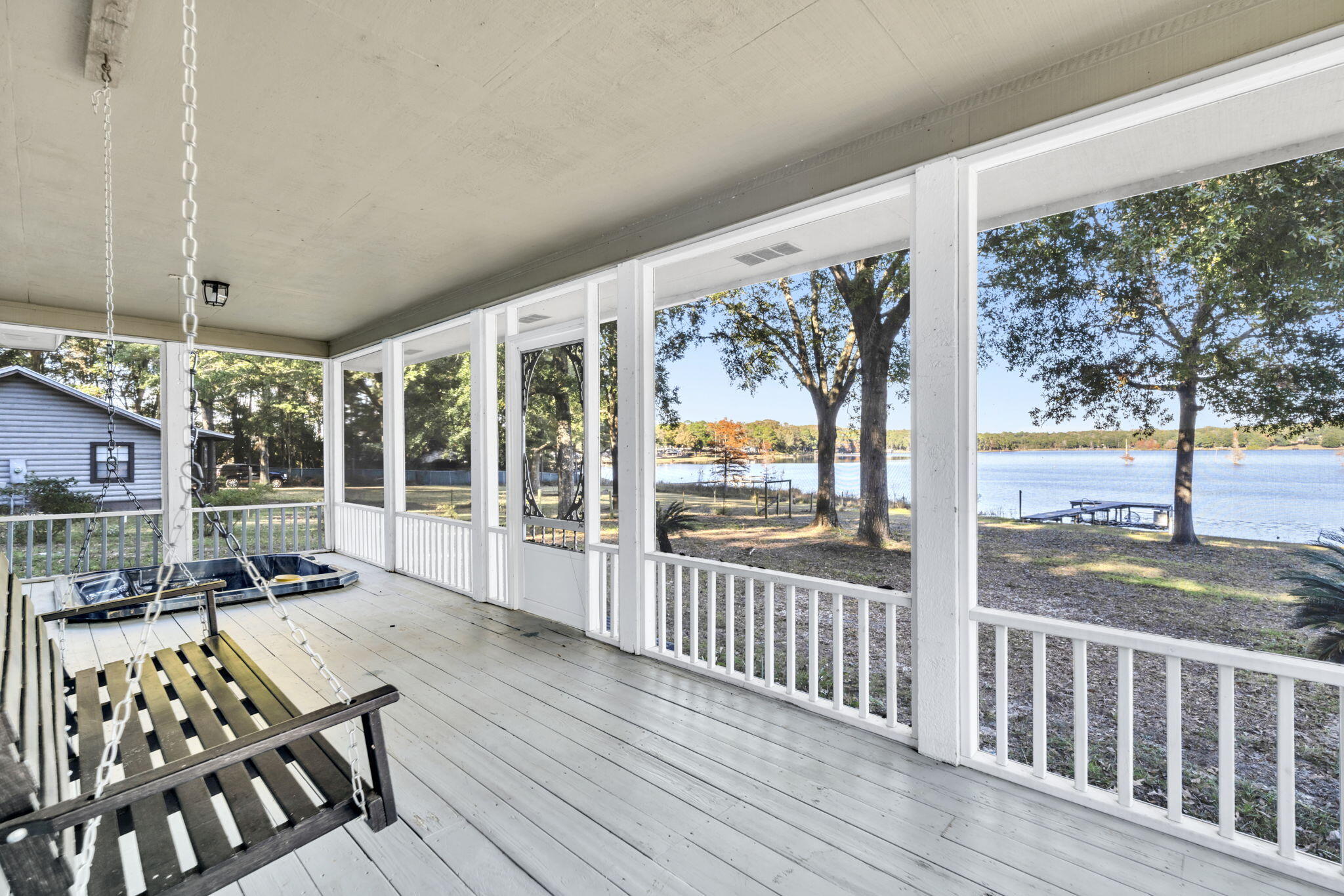 HOLLEY FAMILY PH 2 - Residential