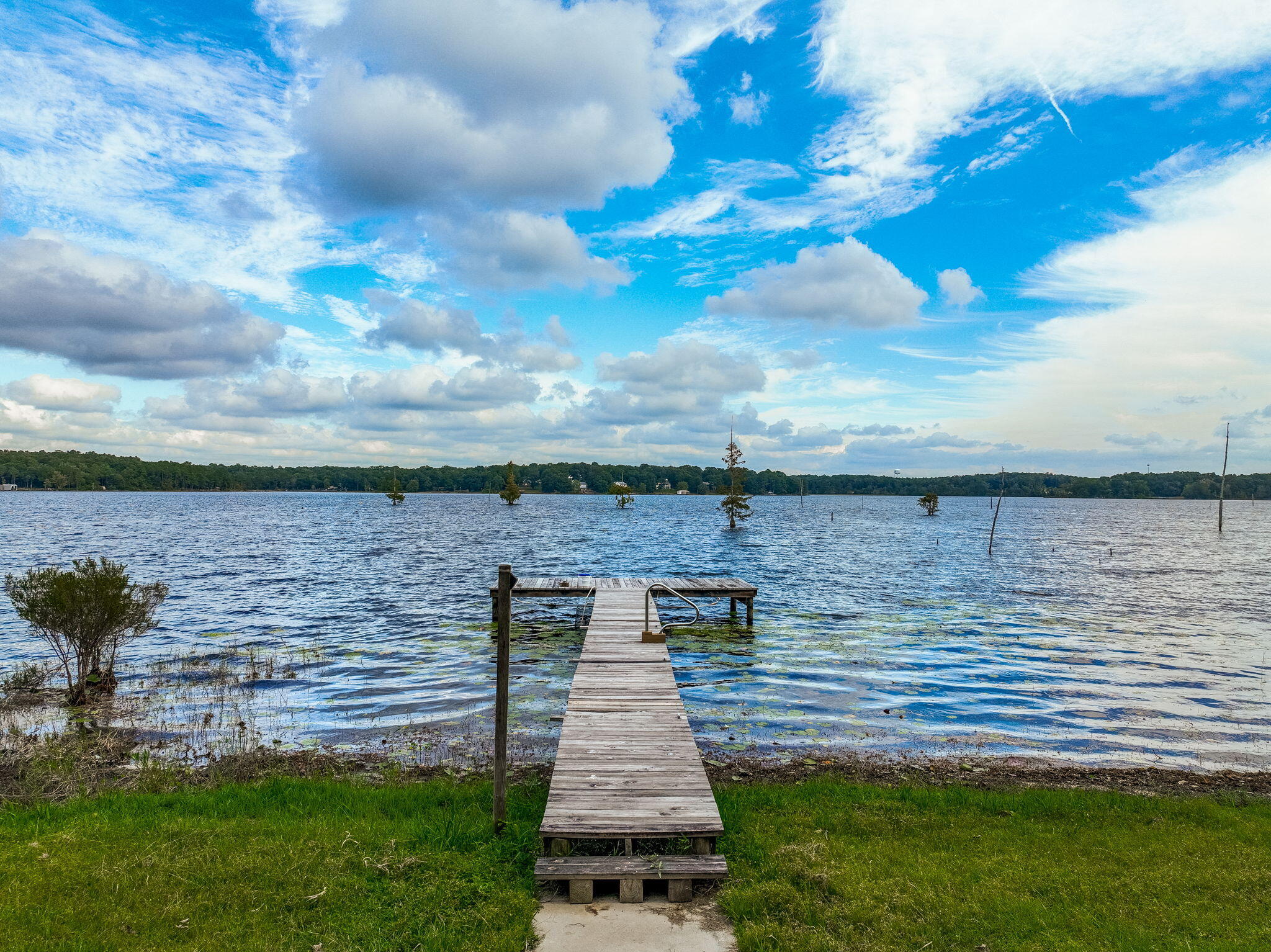 HOLLEY FAMILY PH 2 - Residential