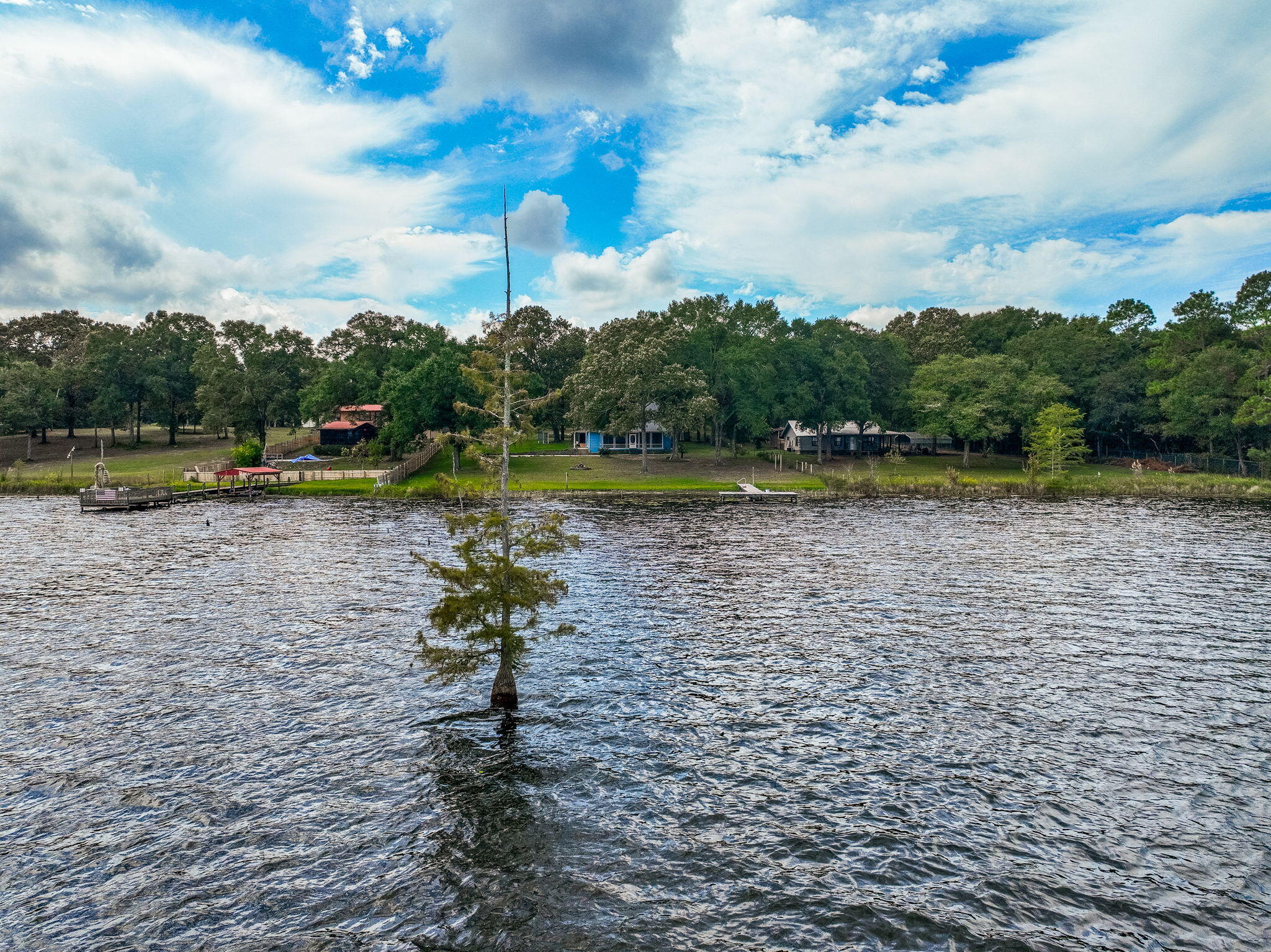 HOLLEY FAMILY PH 2 - Residential