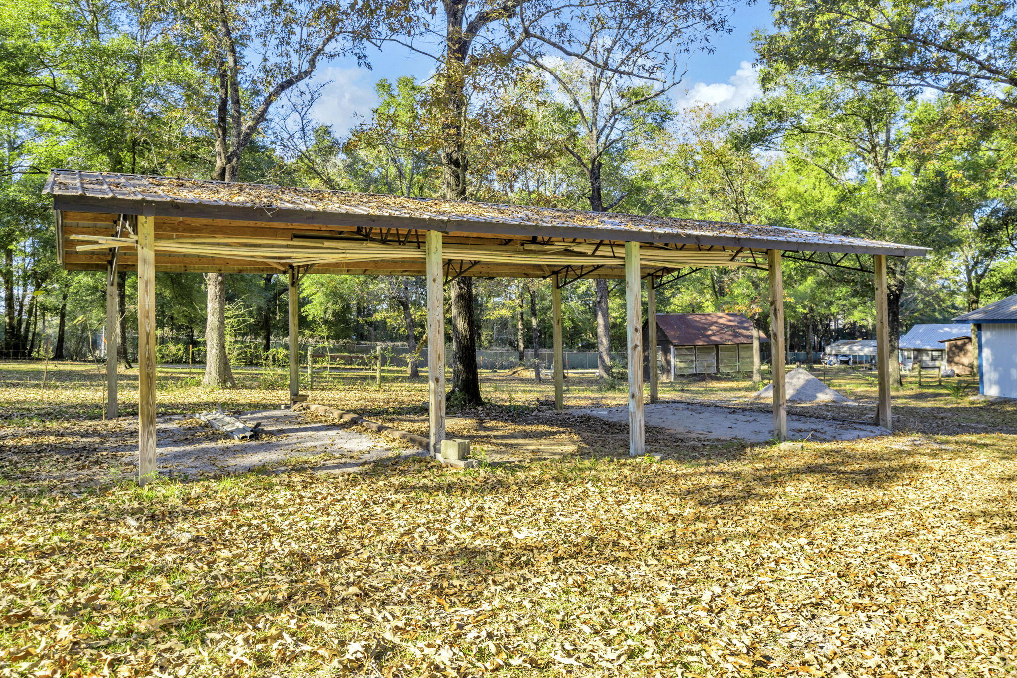 HOLLEY FAMILY PH 2 - Residential