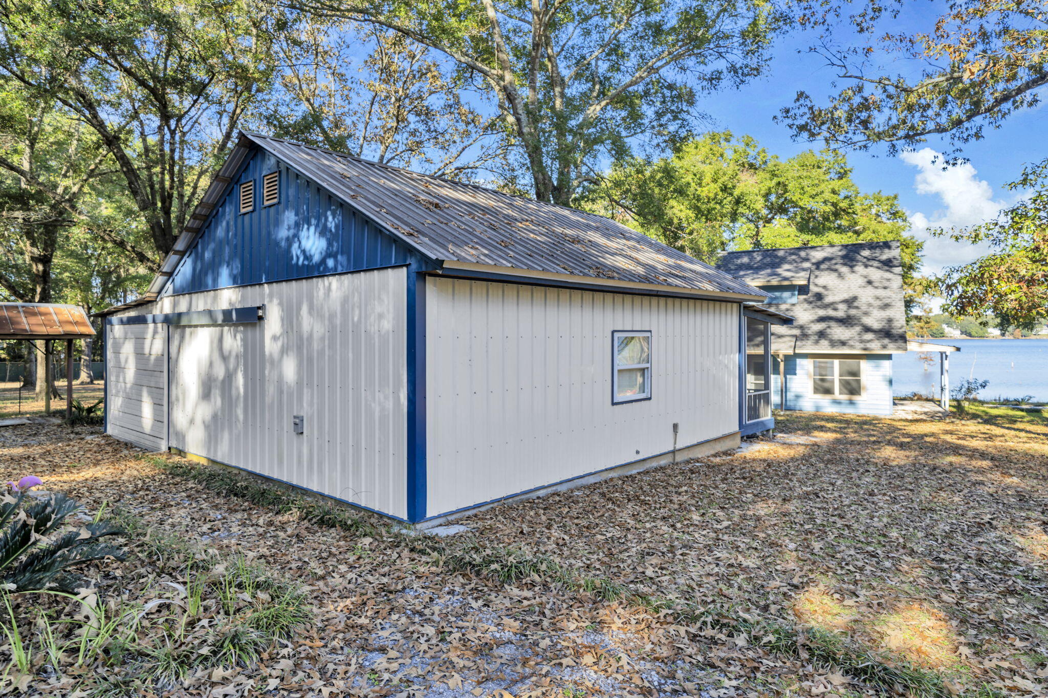 HOLLEY FAMILY PH 2 - Residential