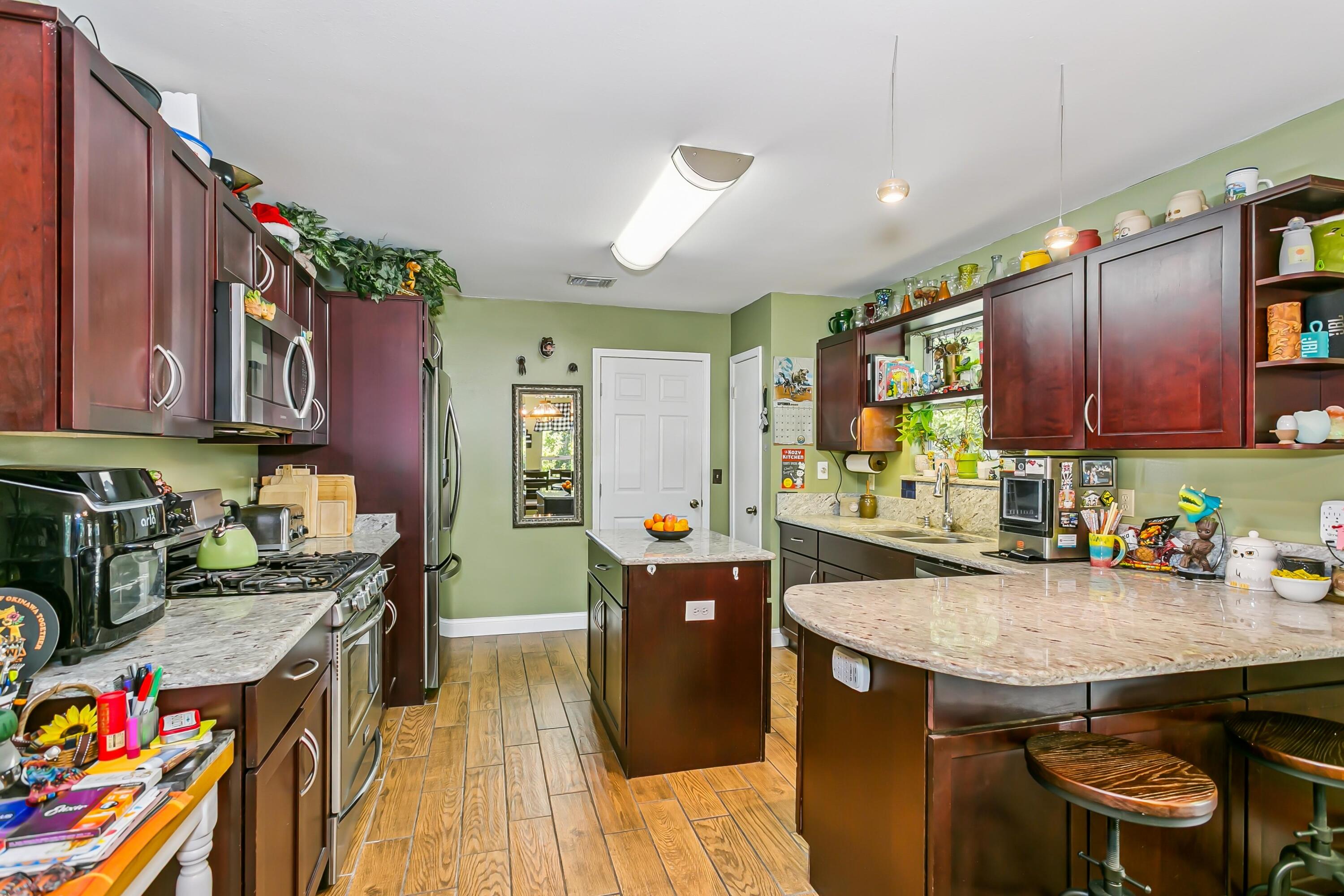 PINEDALE 1ST ADDN - Residential