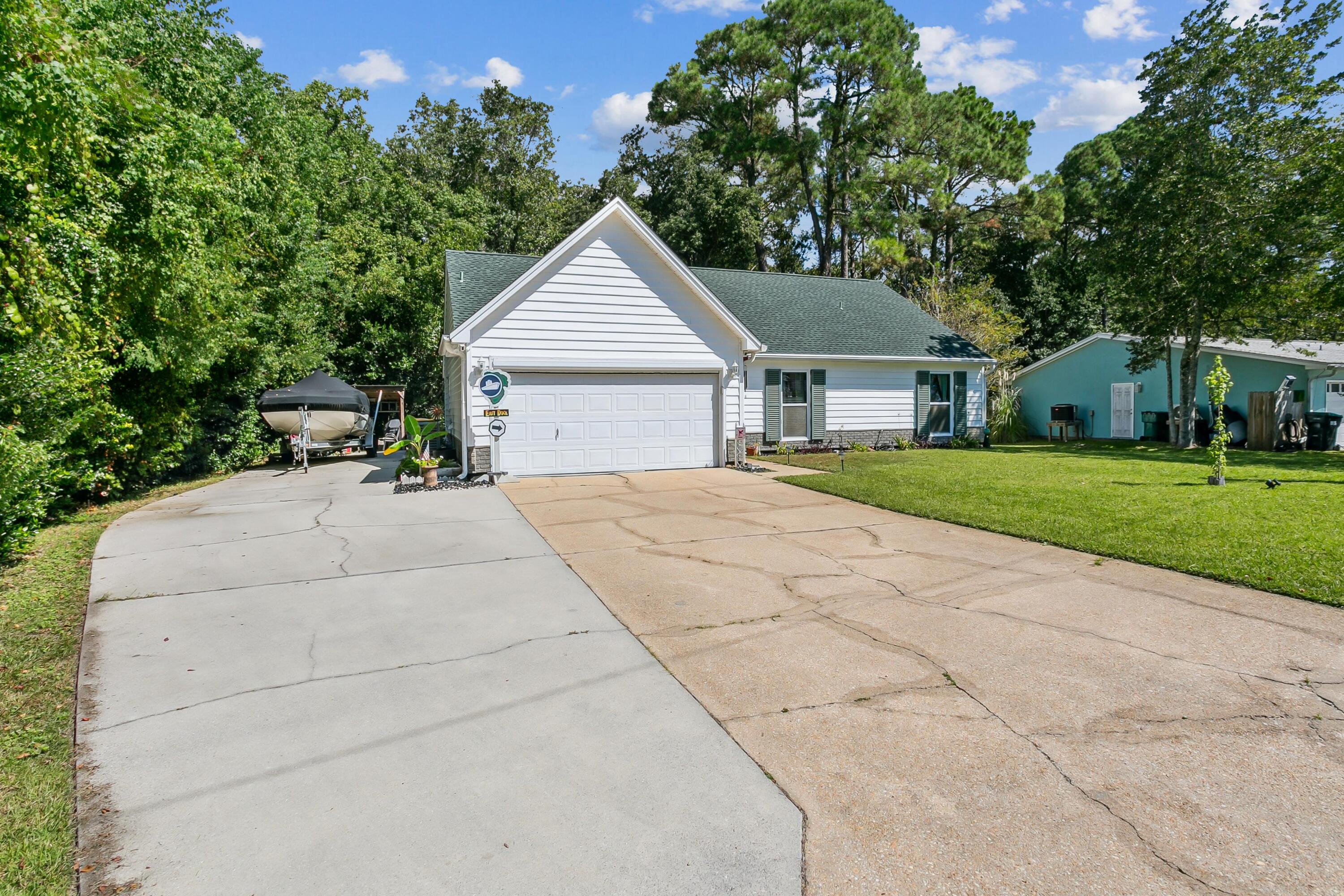 PINEDALE 1ST ADDN - Residential