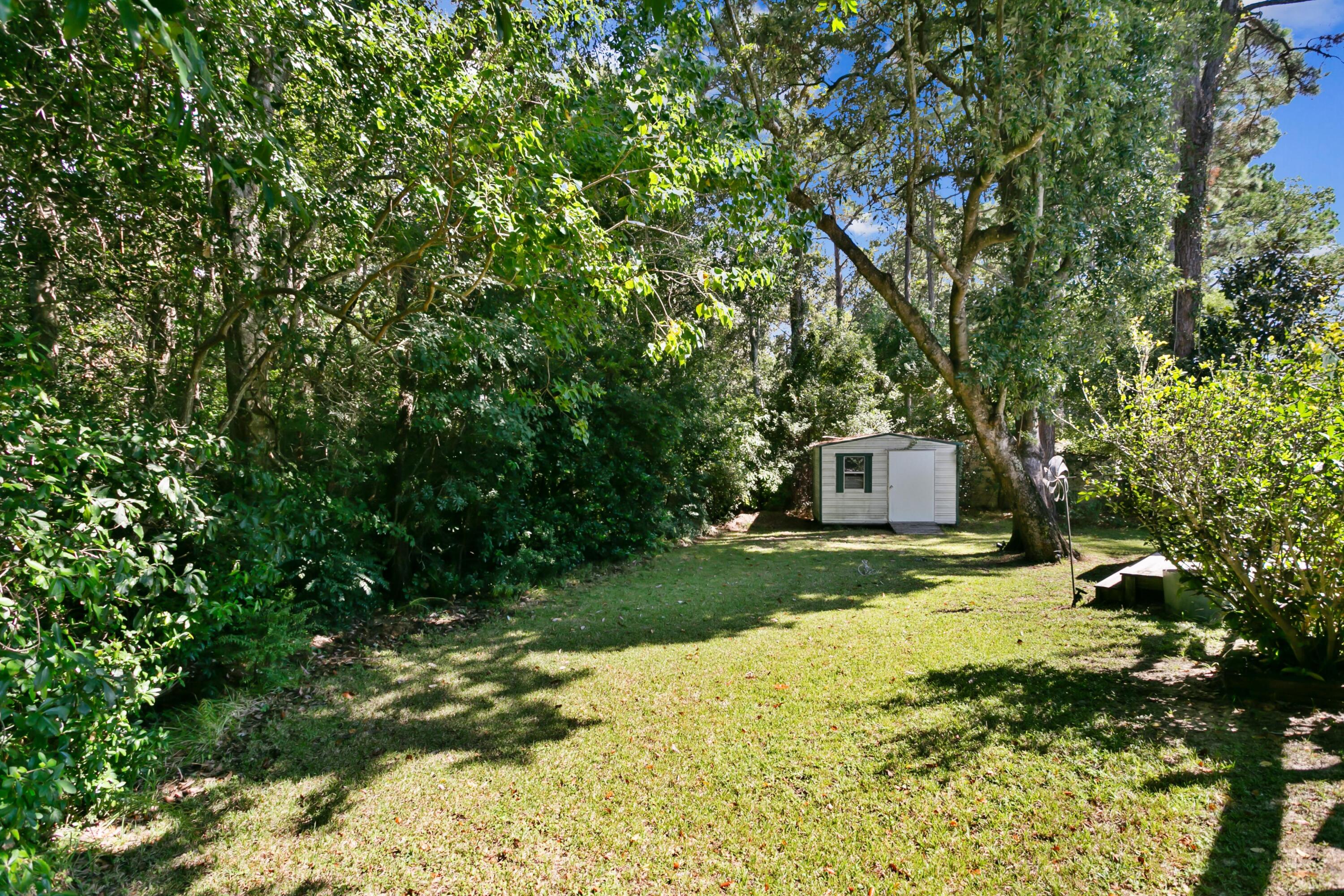 PINEDALE 1ST ADDN - Residential
