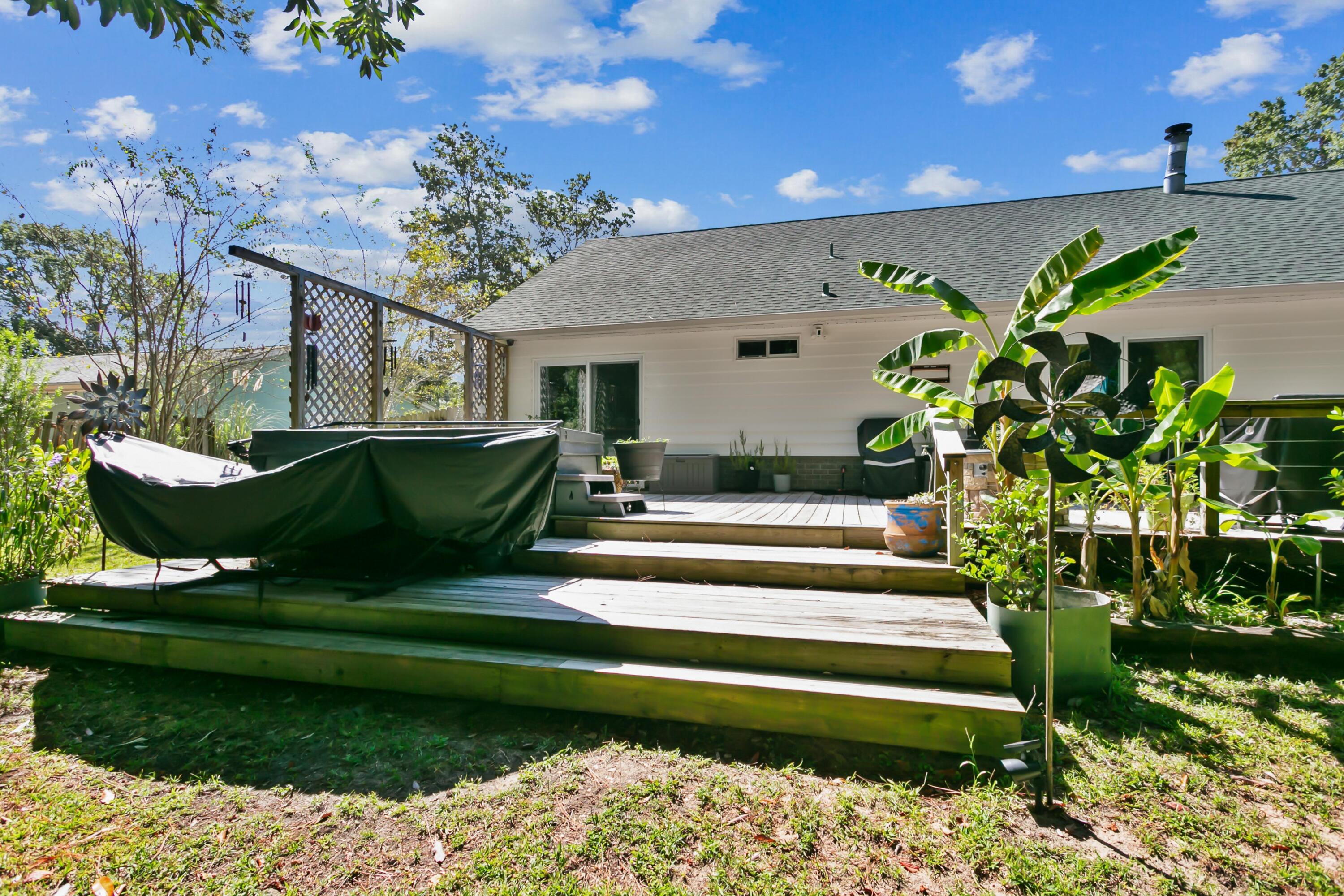 PINEDALE 1ST ADDN - Residential