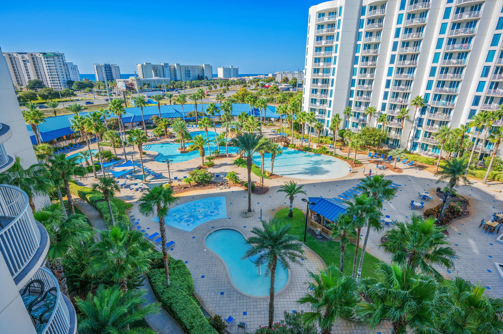 THE PALMS OF DESTIN - Residential