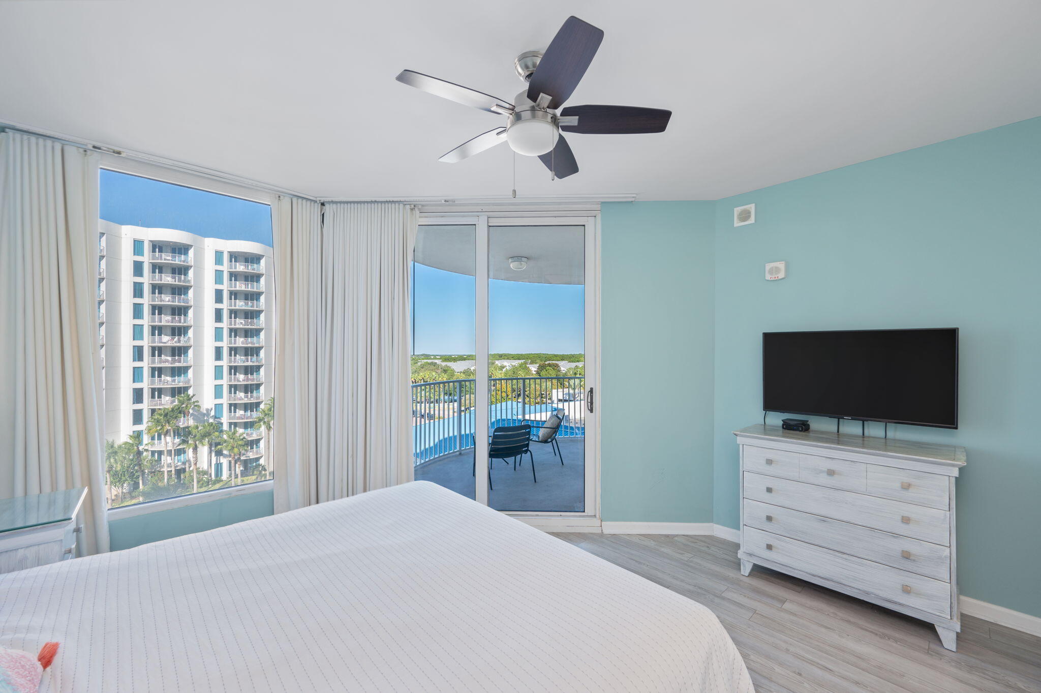 THE PALMS OF DESTIN - Residential