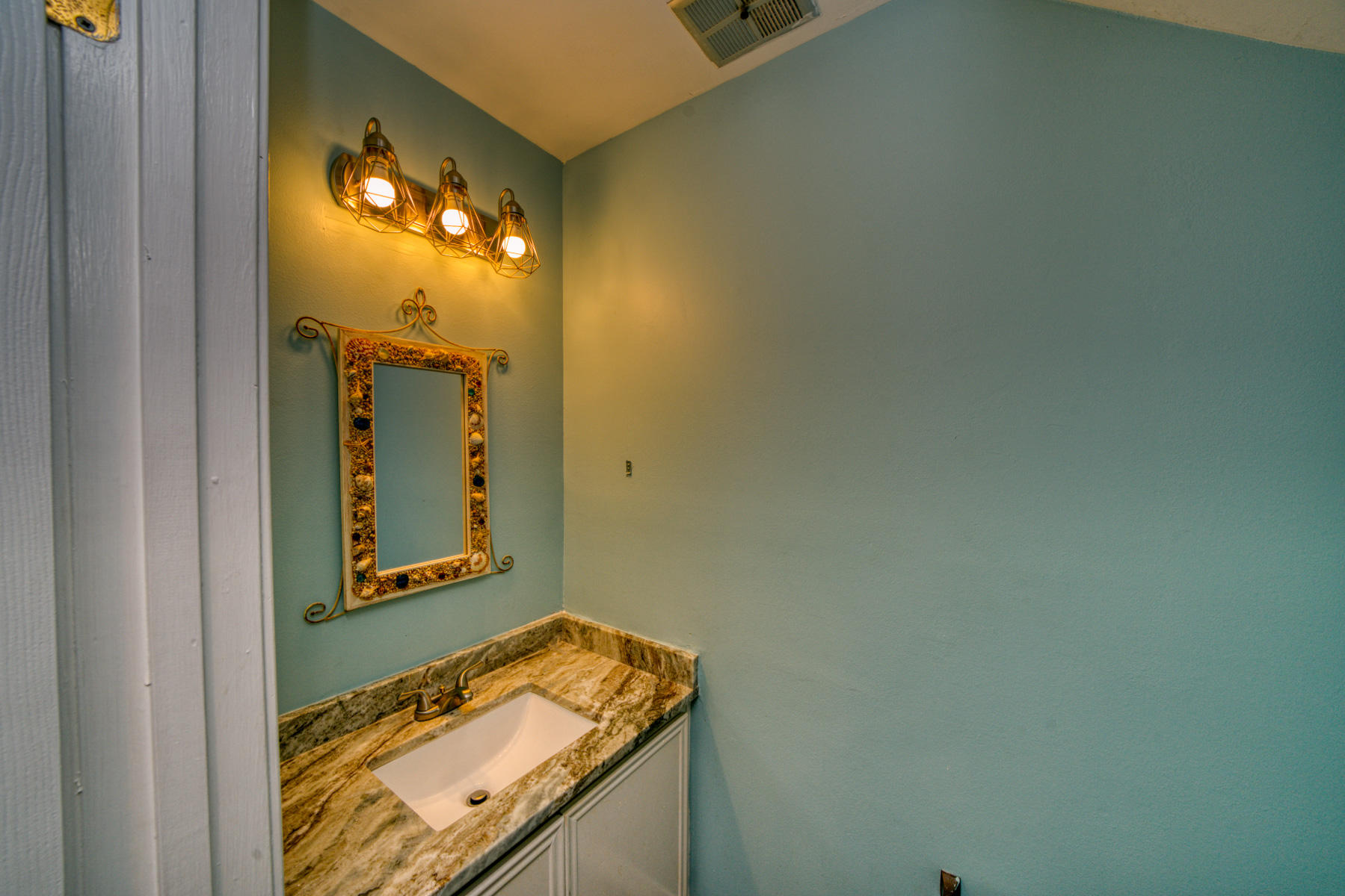 WOODHAM MANOR - Residential