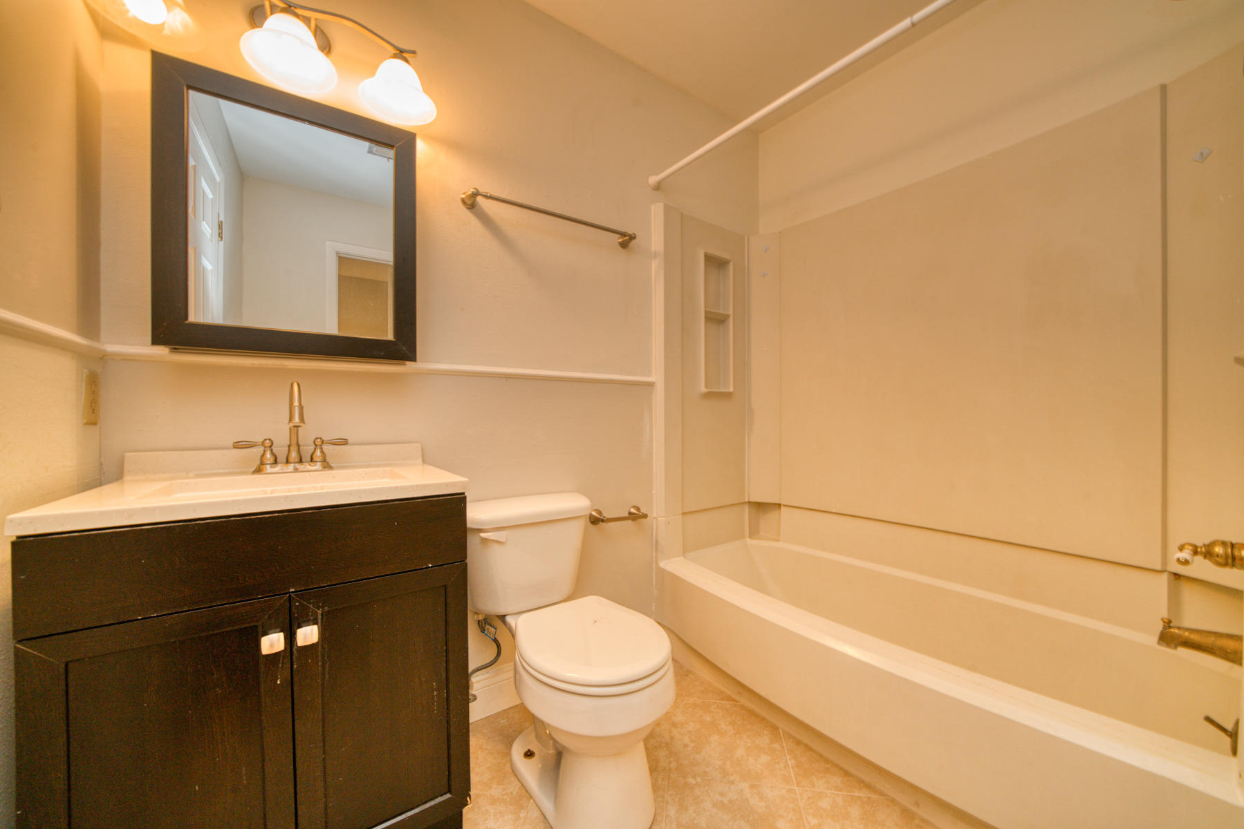 WOODHAM MANOR - Residential