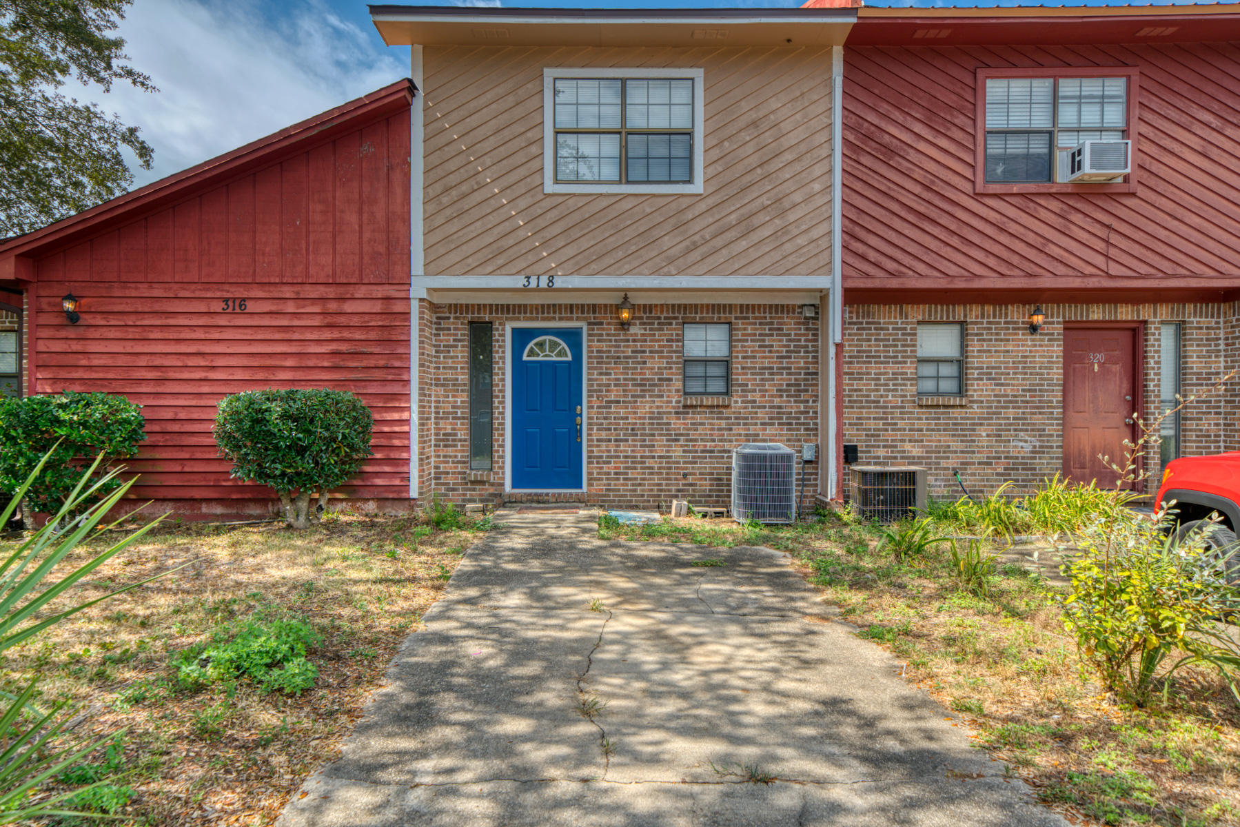 WOODHAM MANOR - Residential