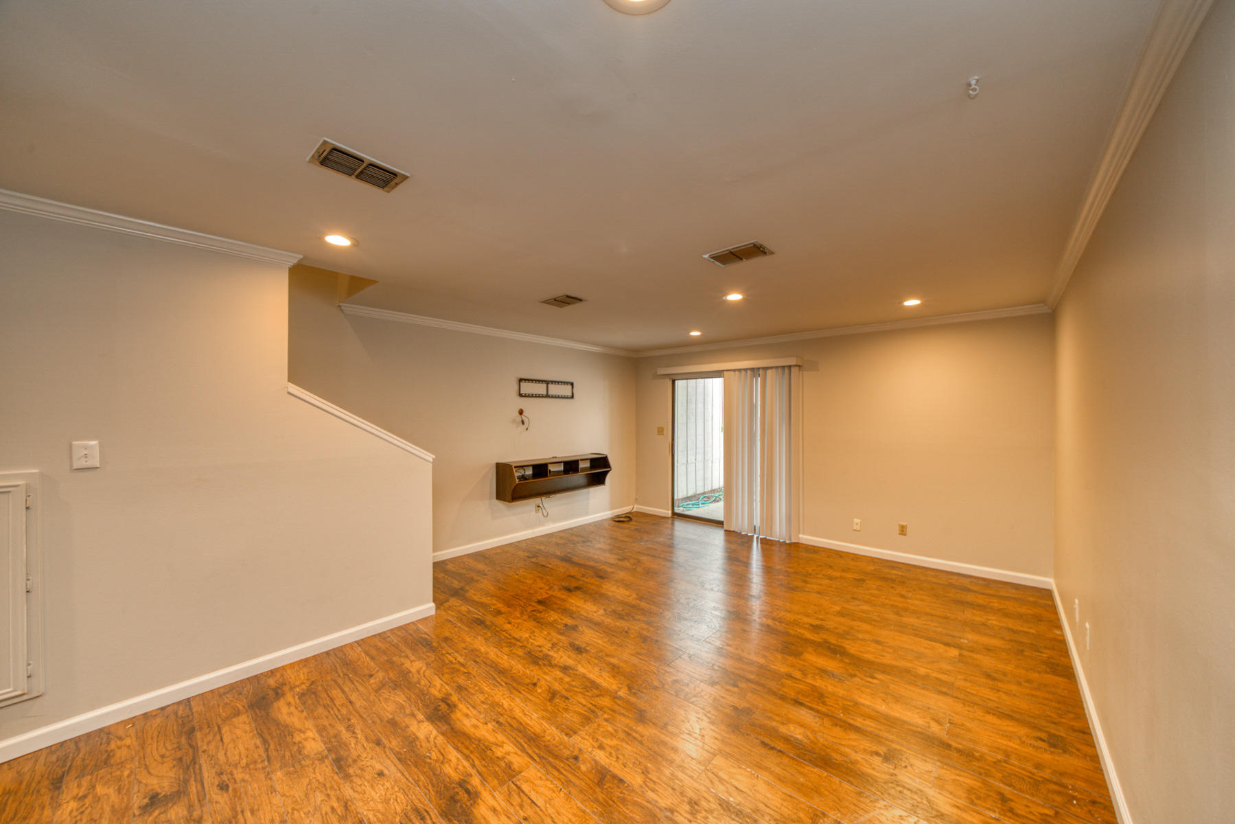 WOODHAM MANOR - Residential