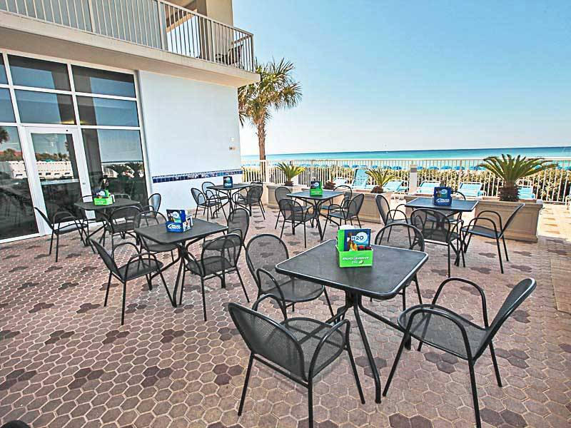 MAJESTIC BEACH TOWERS II - Residential