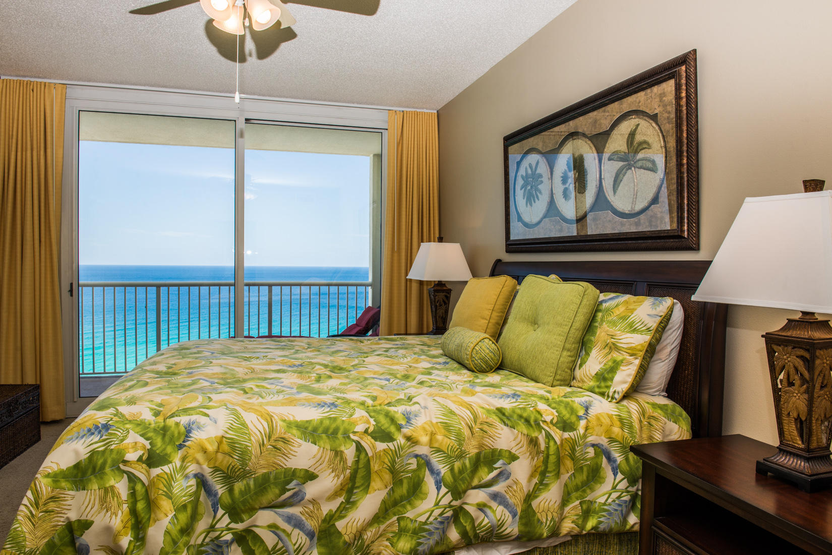 MAJESTIC BEACH TOWERS II - Residential