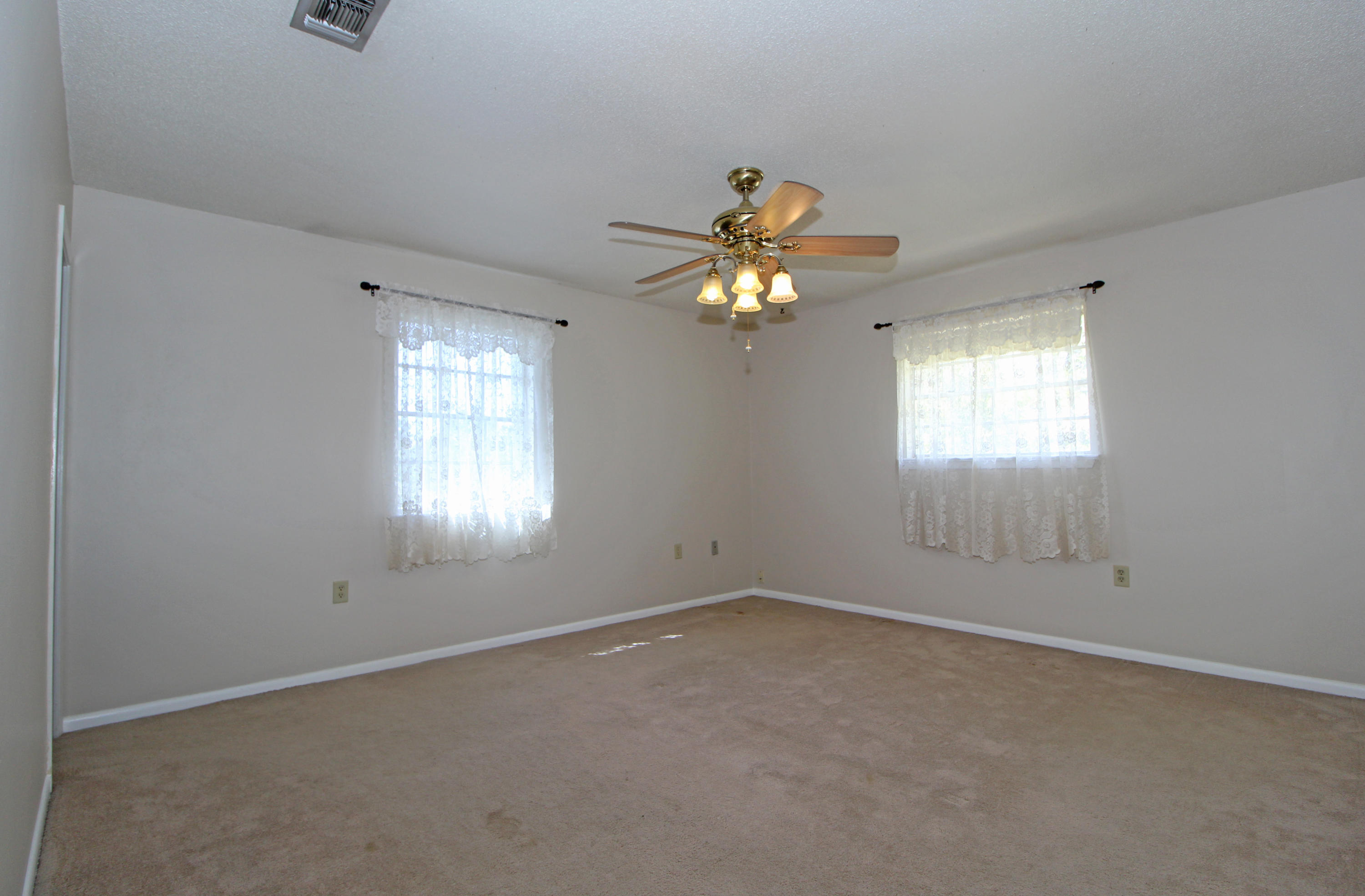 BAYOU POQUITO - Residential