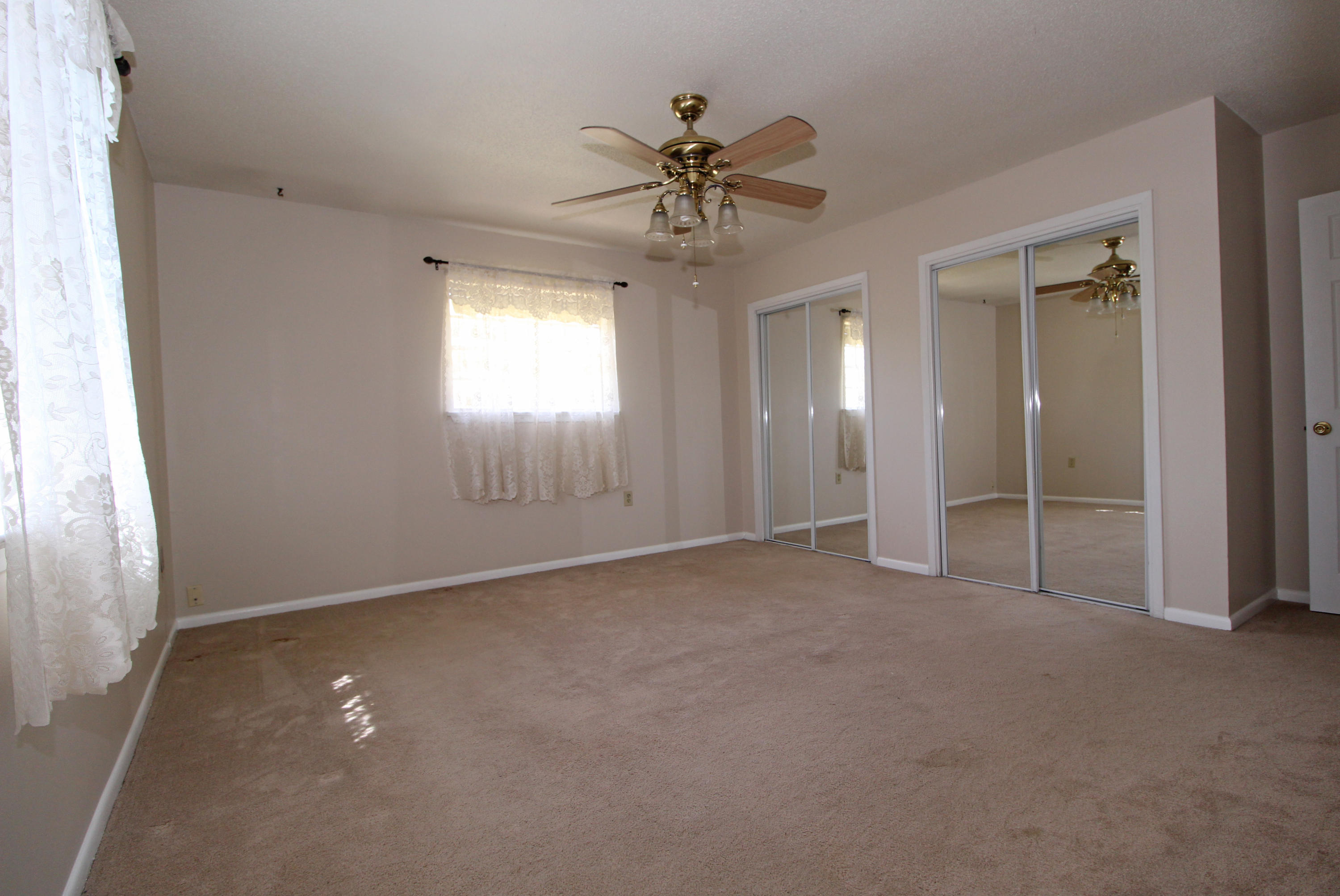 BAYOU POQUITO - Residential