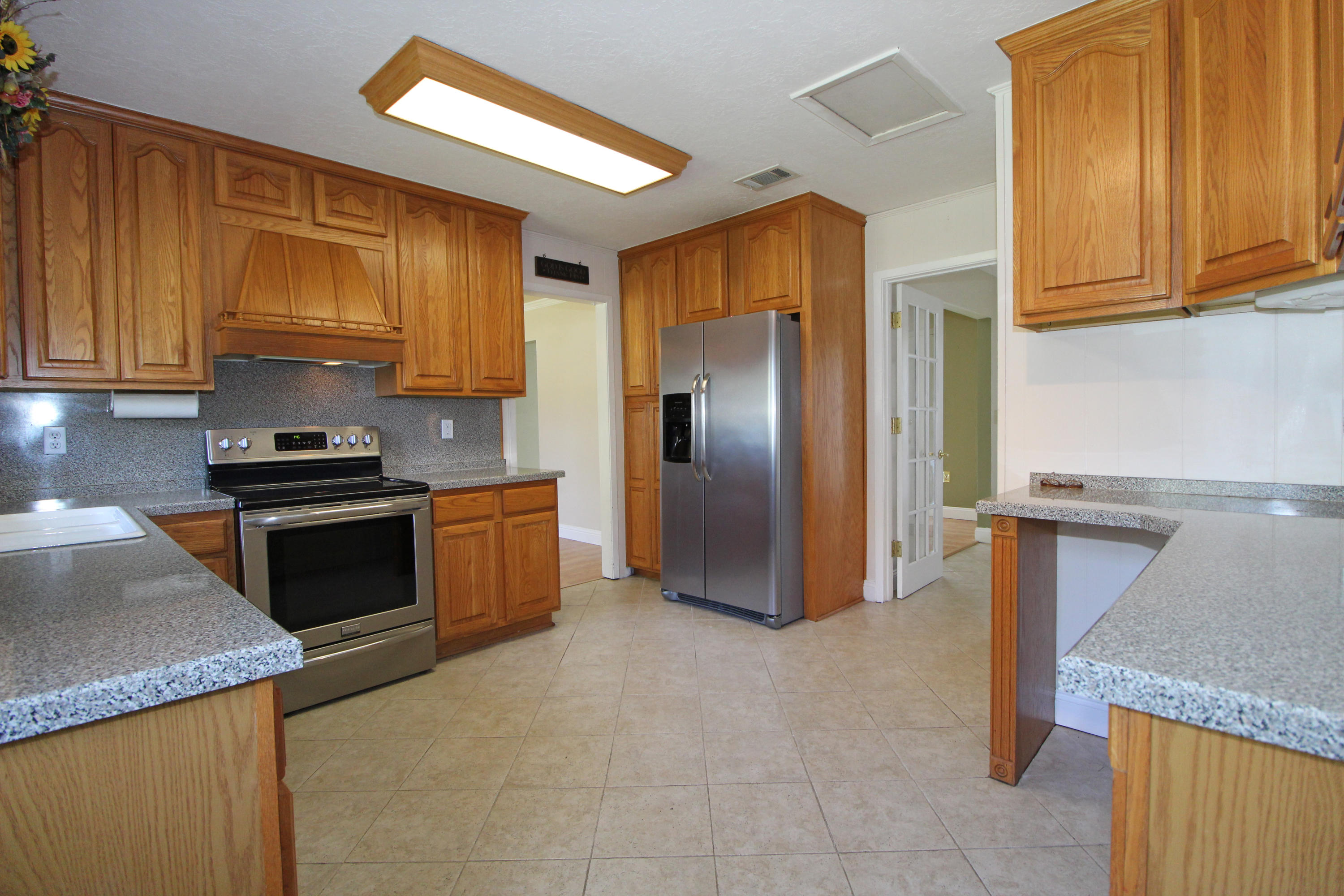 BAYOU POQUITO - Residential