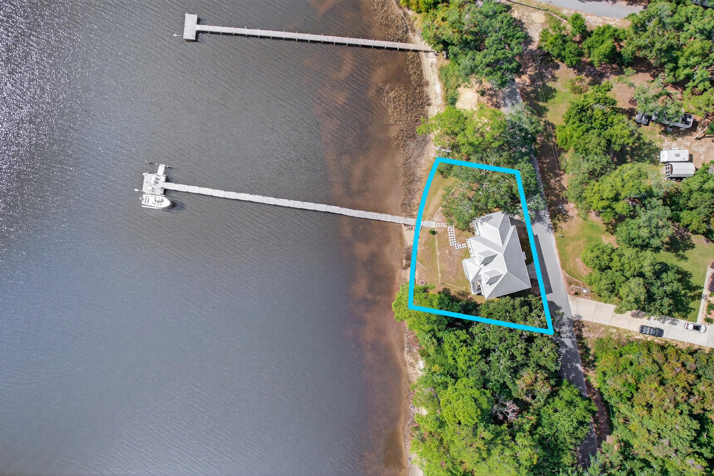 NO RECORDED SUBDIVISION - Residential