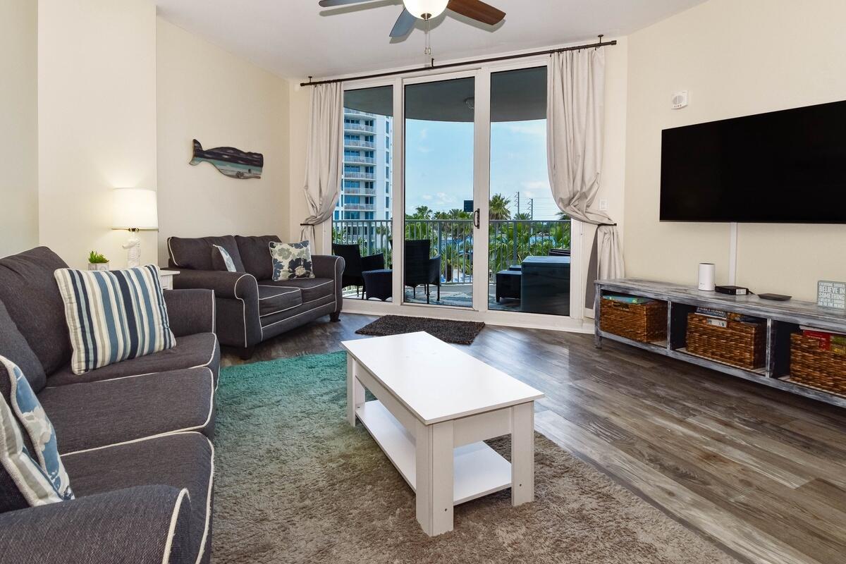 THE PALMS OF DESTIN - Residential