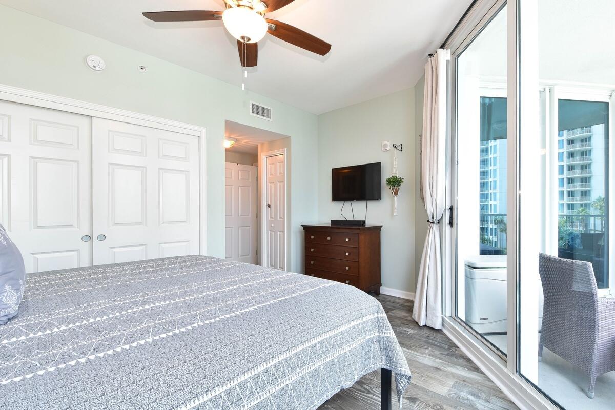 THE PALMS OF DESTIN - Residential