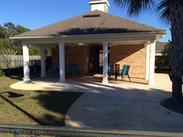 DIAMOND LAKES - Residential