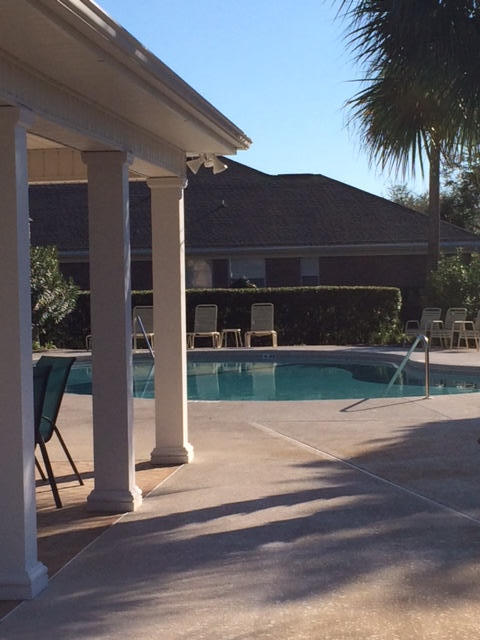 DIAMOND LAKES - Residential
