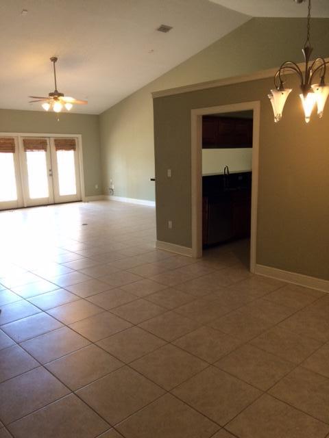 DIAMOND LAKES - Residential