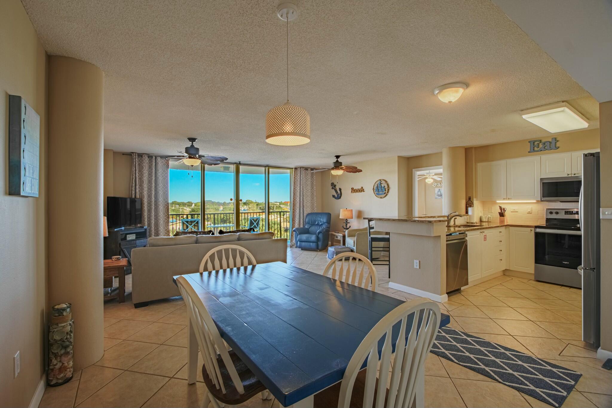 DUNE POINTE CONDO - Residential