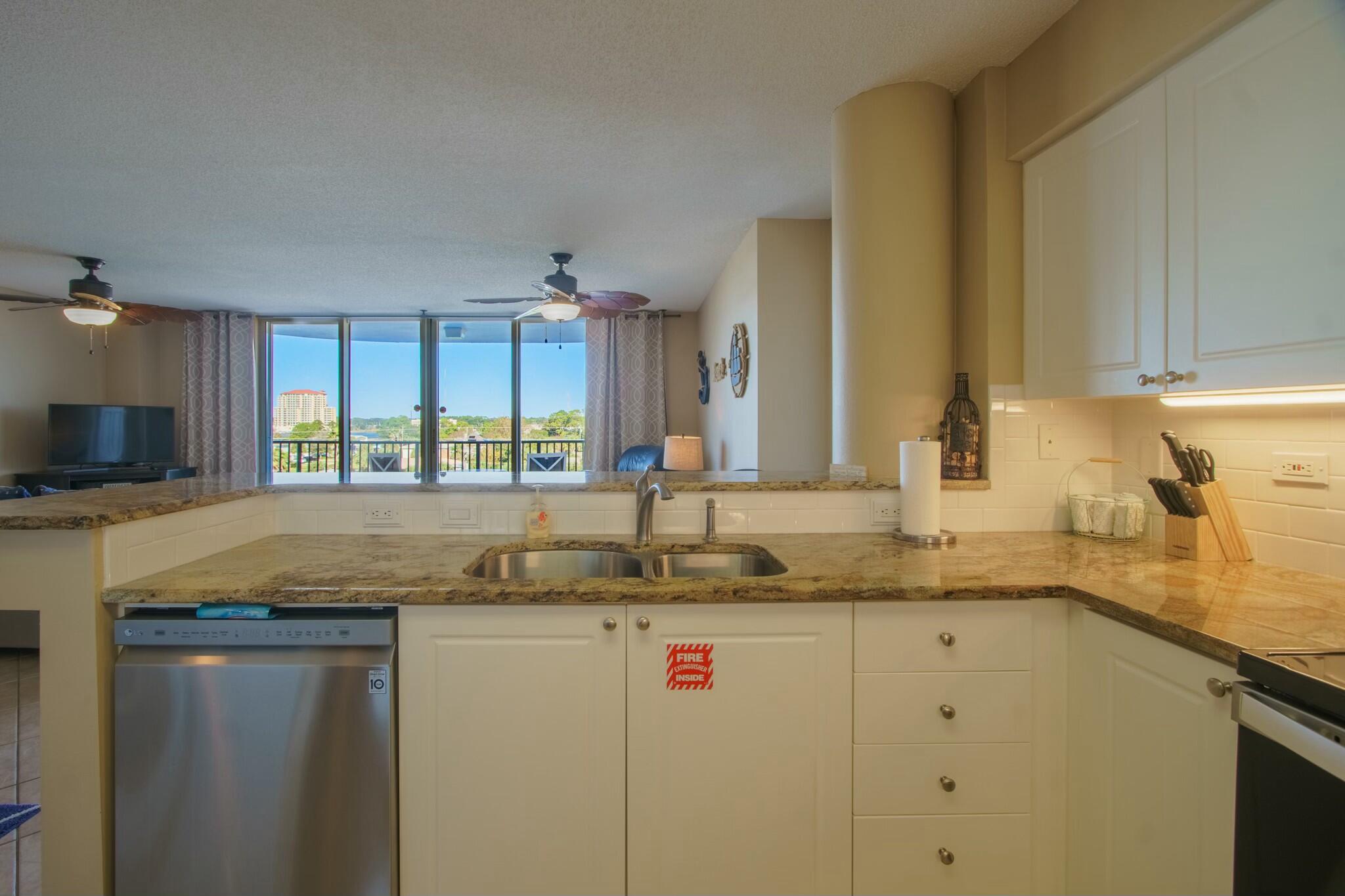 DUNE POINTE CONDO - Residential