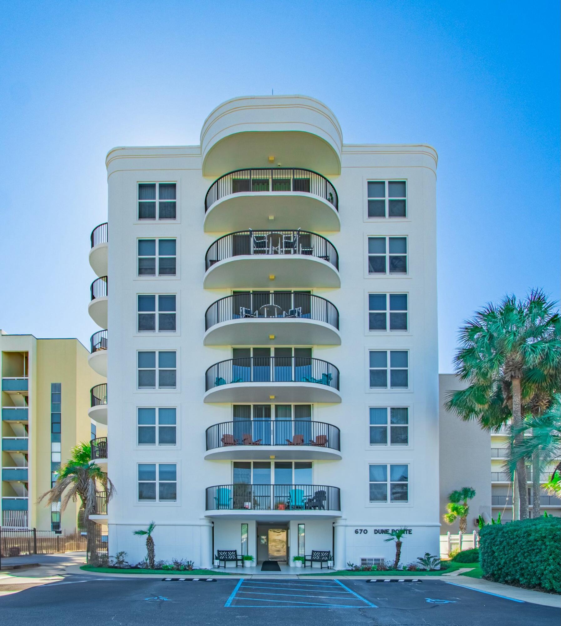 DUNE POINTE CONDO - Residential