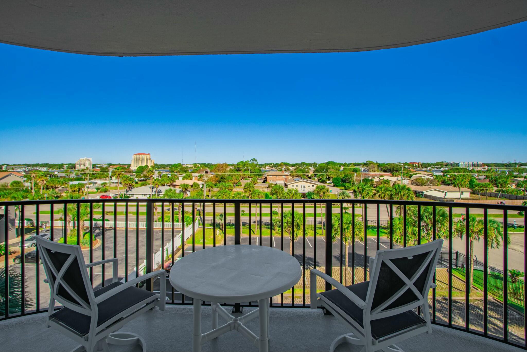 DUNE POINTE CONDO - Residential