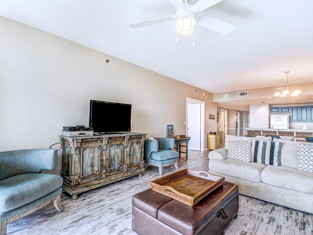 STERLING SHORES - Residential