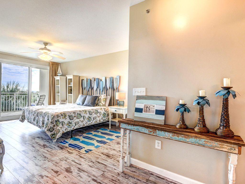 STERLING SHORES - Residential