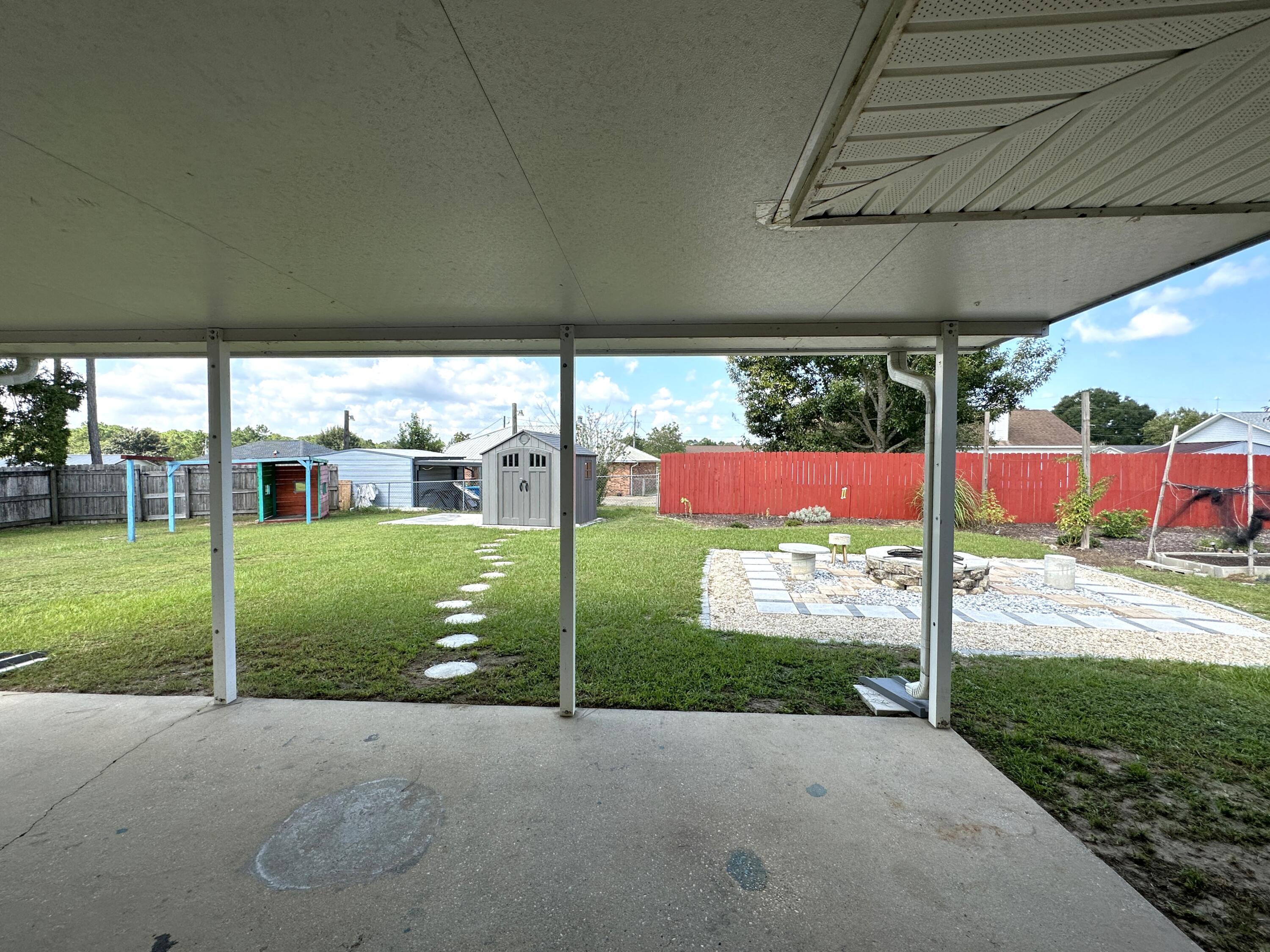 ALICIA PLACE - Residential Lease