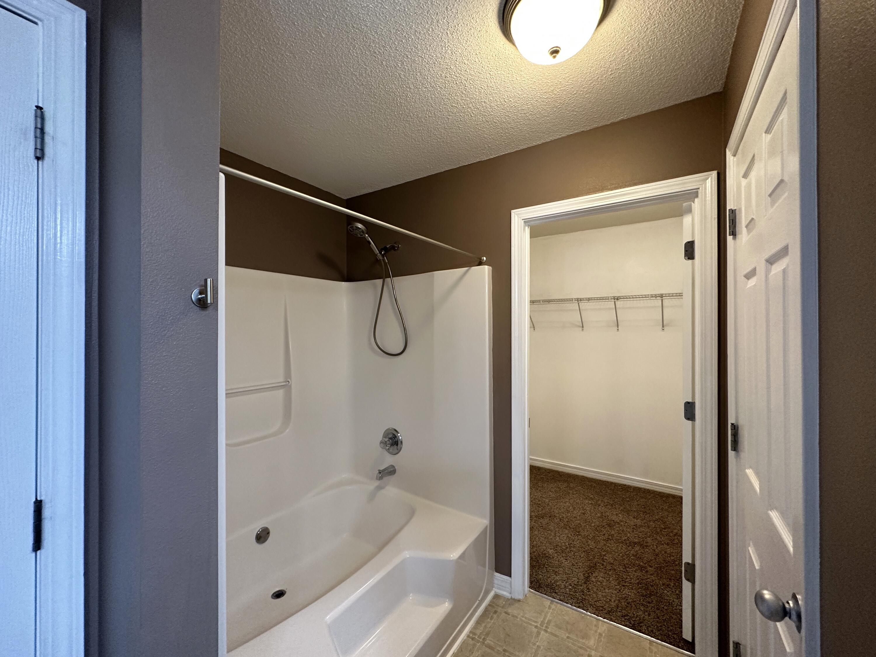 ALICIA PLACE - Residential Lease