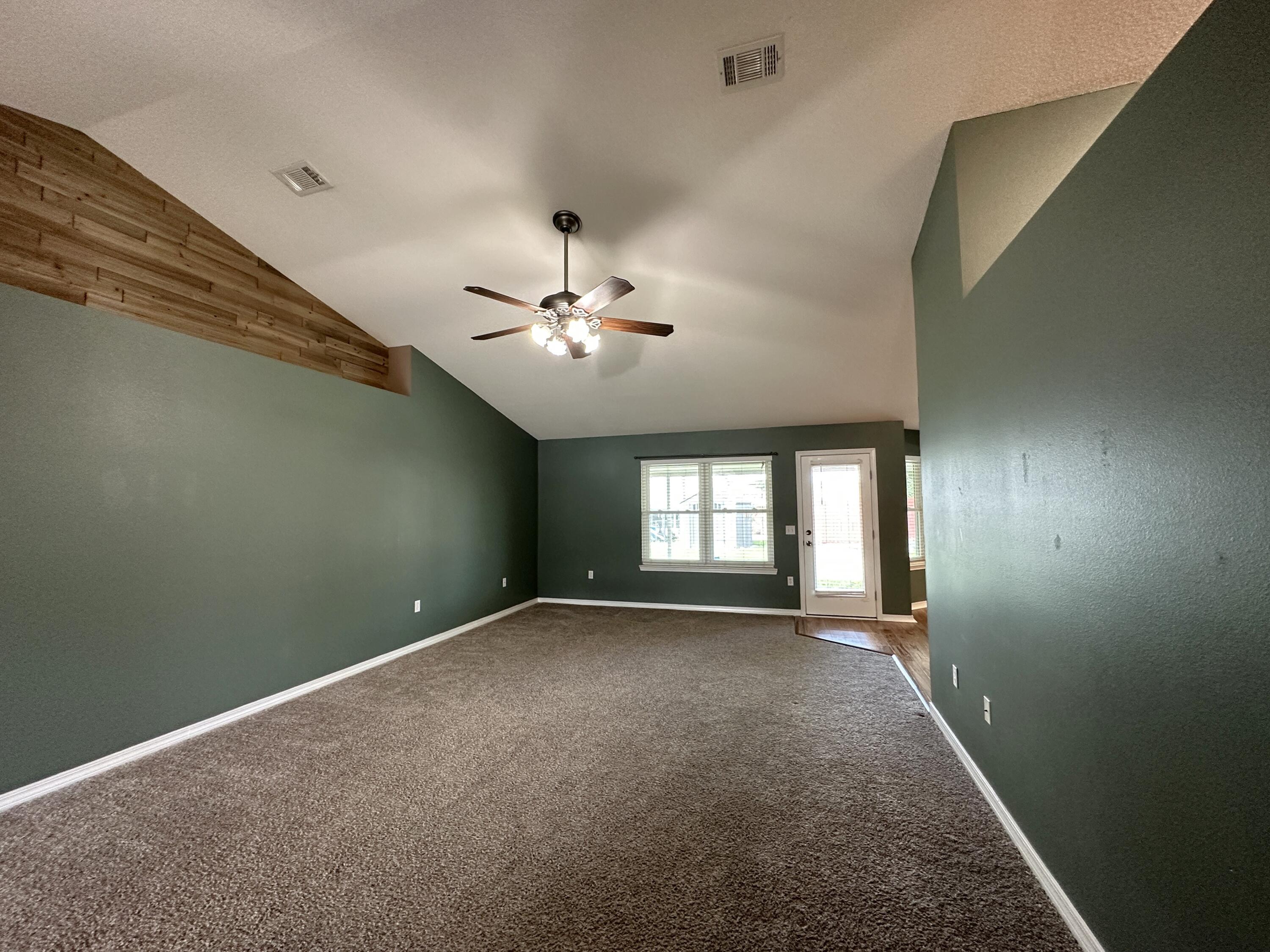 ALICIA PLACE - Residential Lease