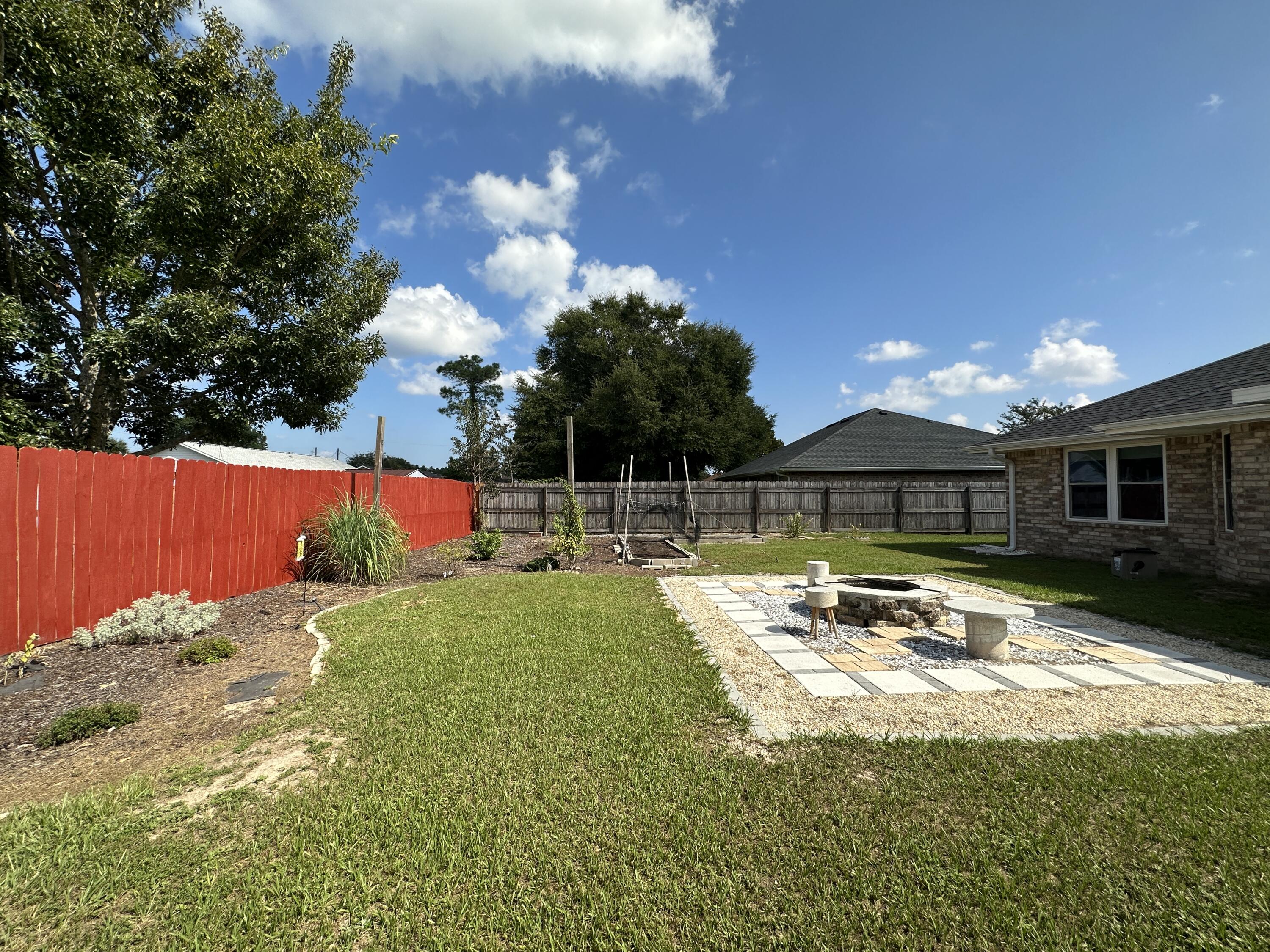 ALICIA PLACE - Residential Lease