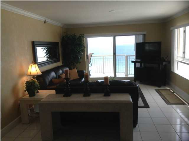 DESTIN TOWERS CONDO - Residential