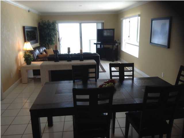 DESTIN TOWERS CONDO - Residential