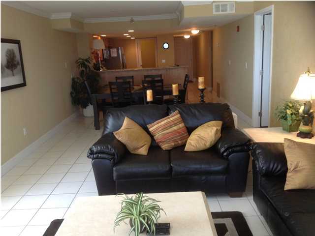 DESTIN TOWERS CONDO - Residential