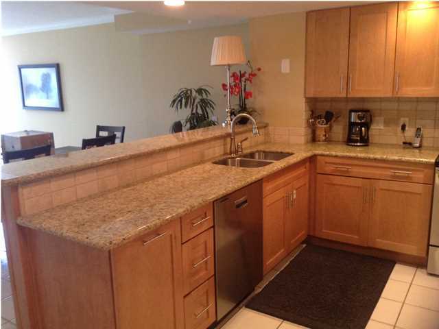 DESTIN TOWERS CONDO - Residential