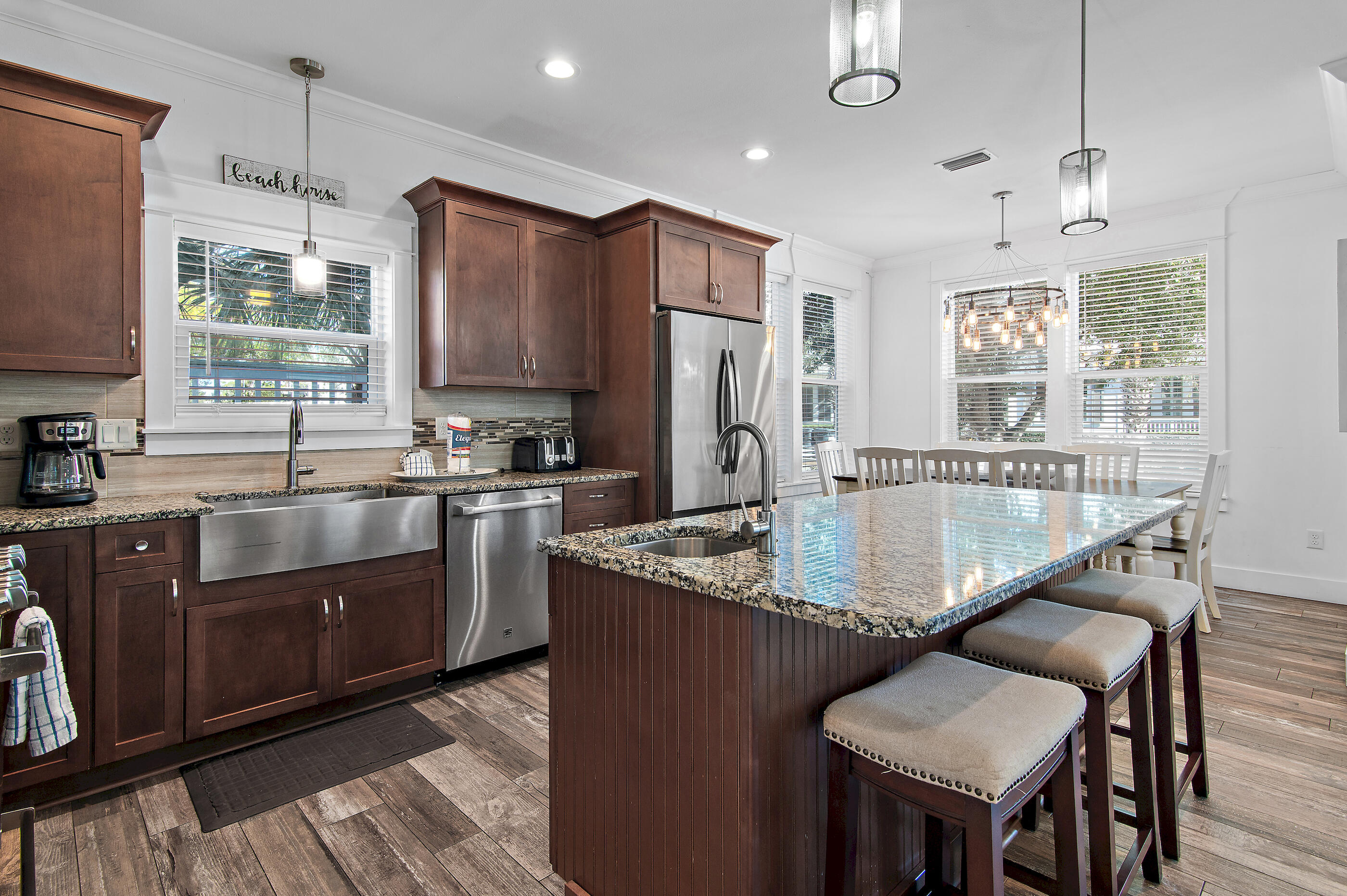 SUGAR SAND LANE - Residential