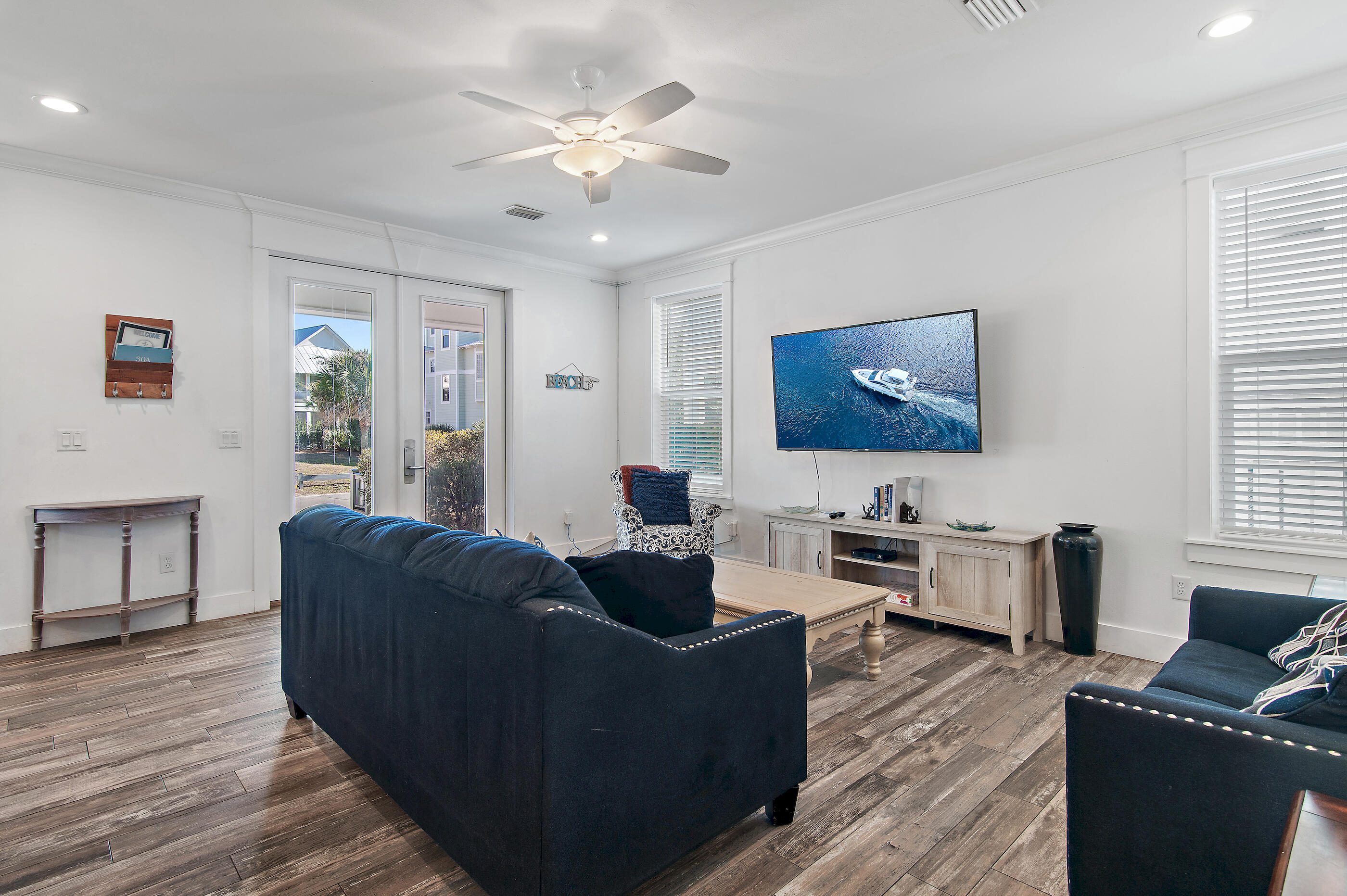 SUGAR SAND LANE - Residential